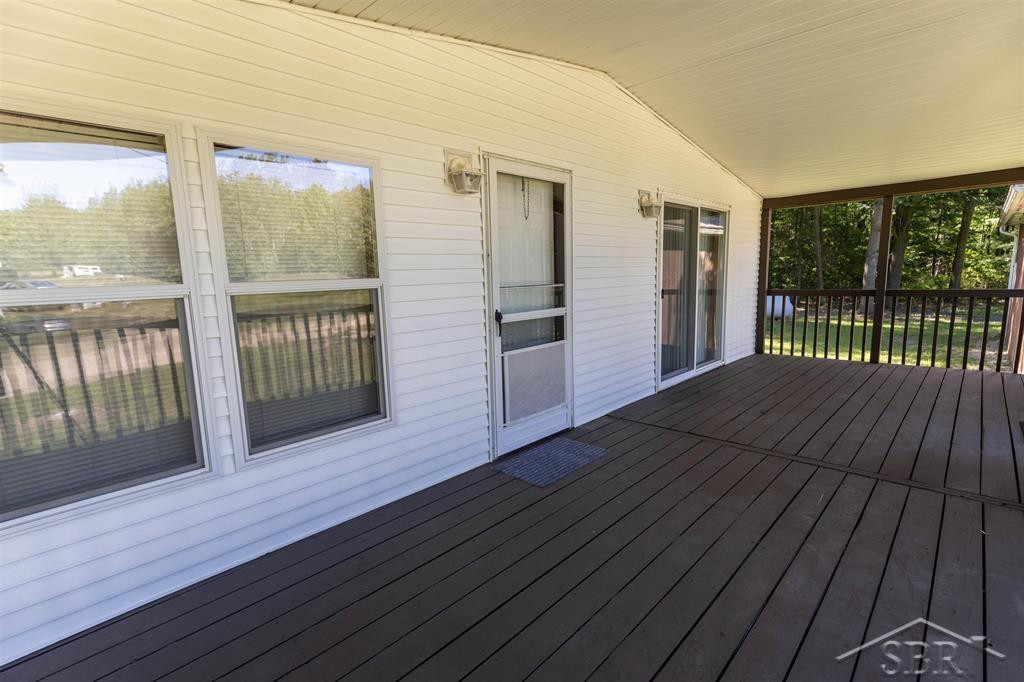 8671 E Clarabella Road, Clare, MI 48617 — Photo 4