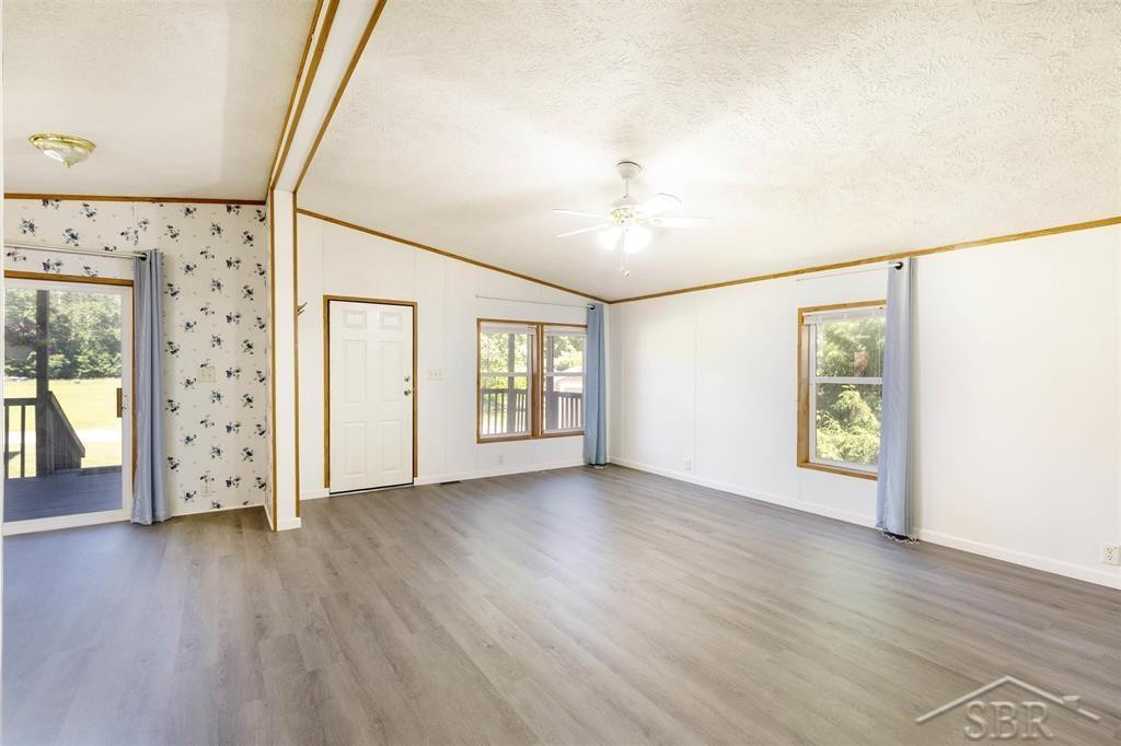 8671 E Clarabella Road, Clare, MI 48617 — Photo 6
