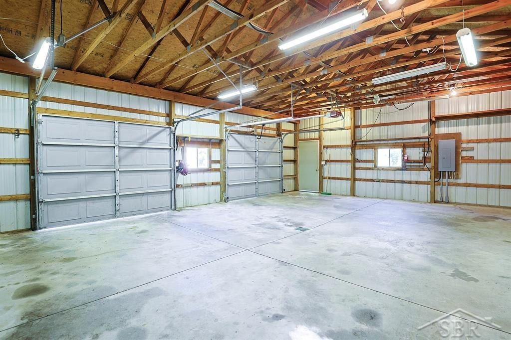 8671 E Clarabella Road, Clare, MI 48617 — Photo 26