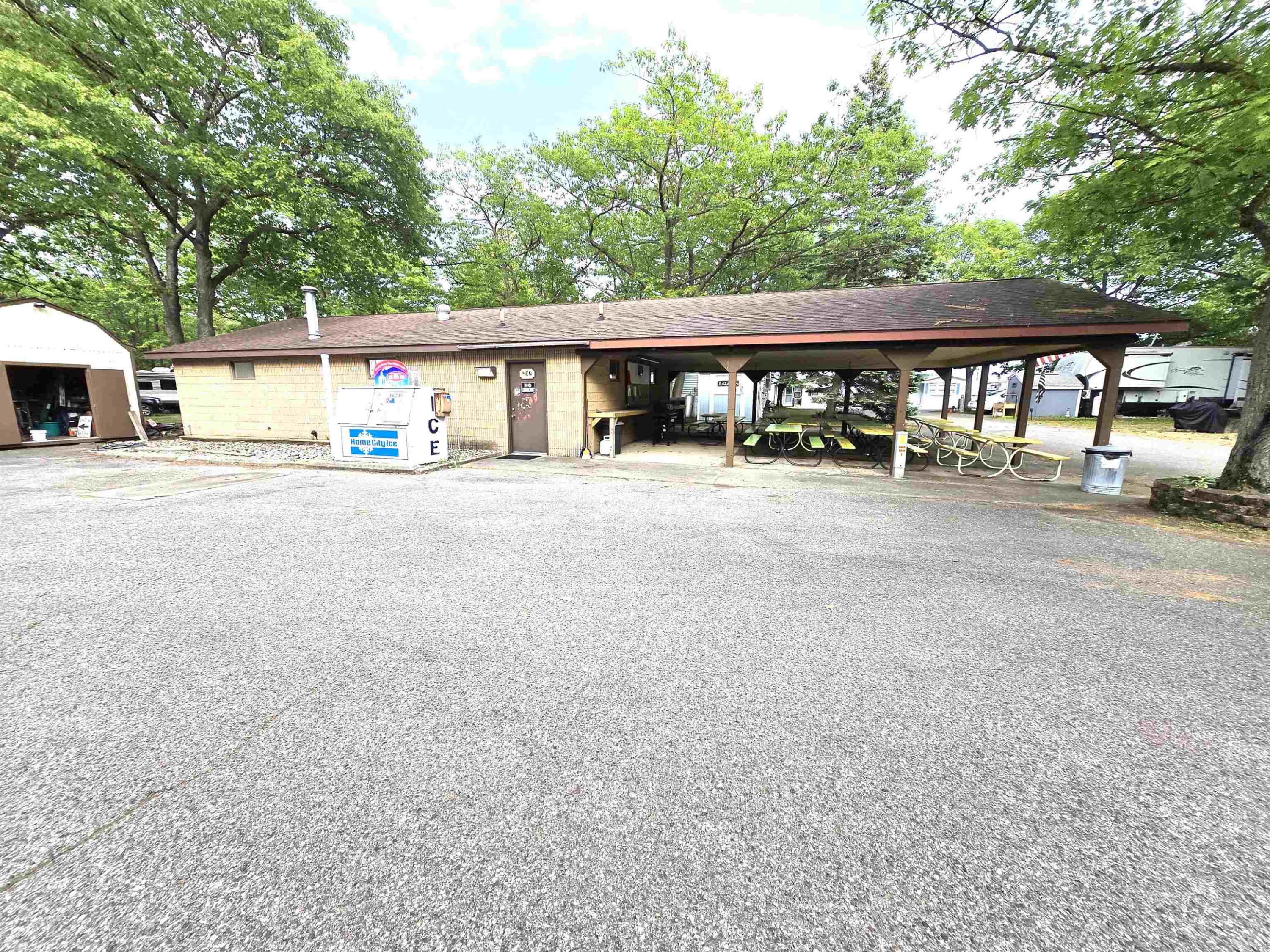 831 Main Unit 212 Street, 212, Au Gres, MI 48703 — Photo 29