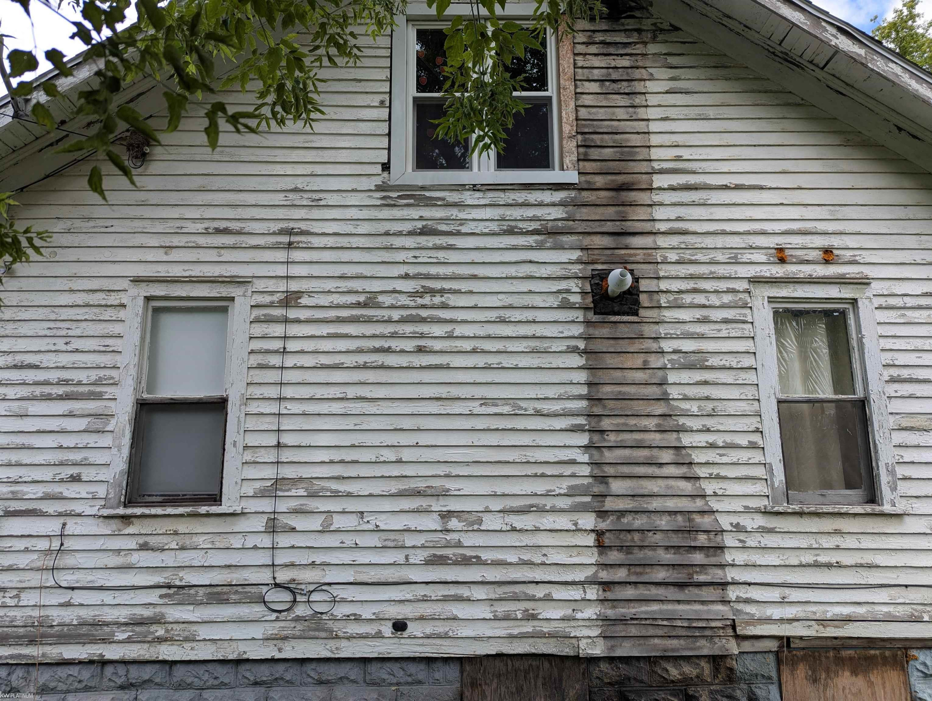 302 N. Kennefic Street, Yale, MI 48097 — Photo 2