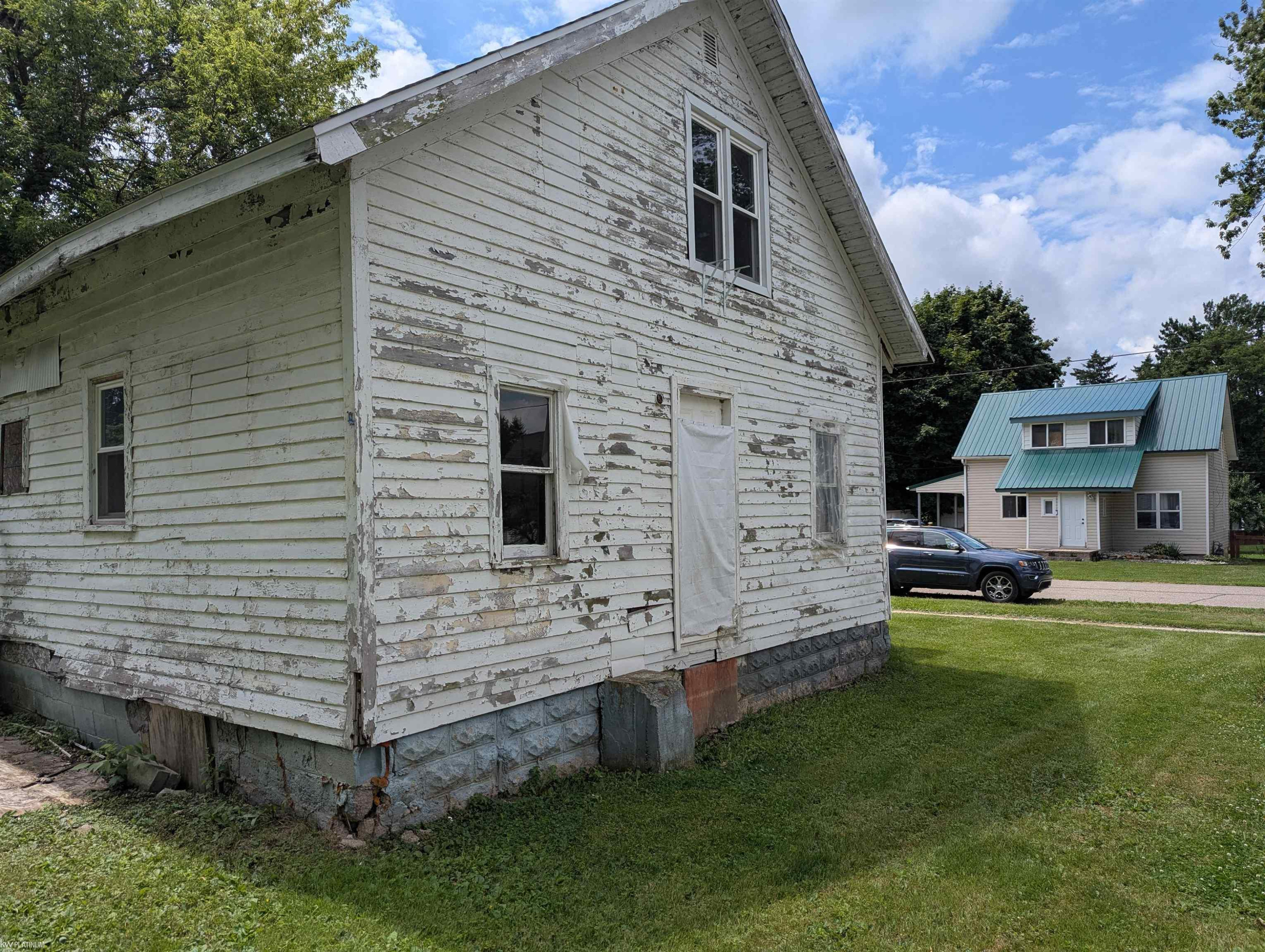 302 N. Kennefic Street, Yale, MI 48097 — Photo 3