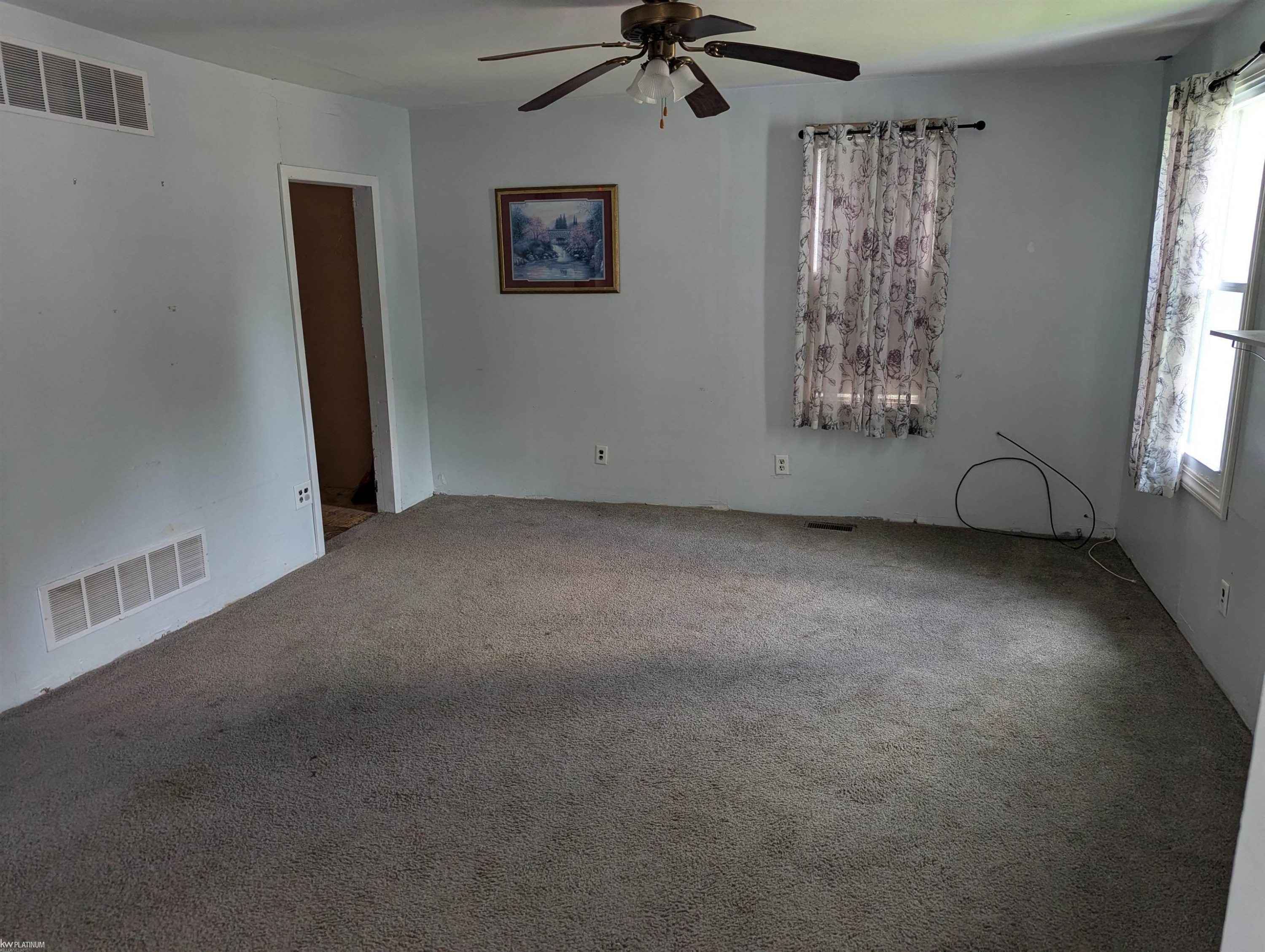 302 N. Kennefic Street, Yale, MI 48097 — Photo 6