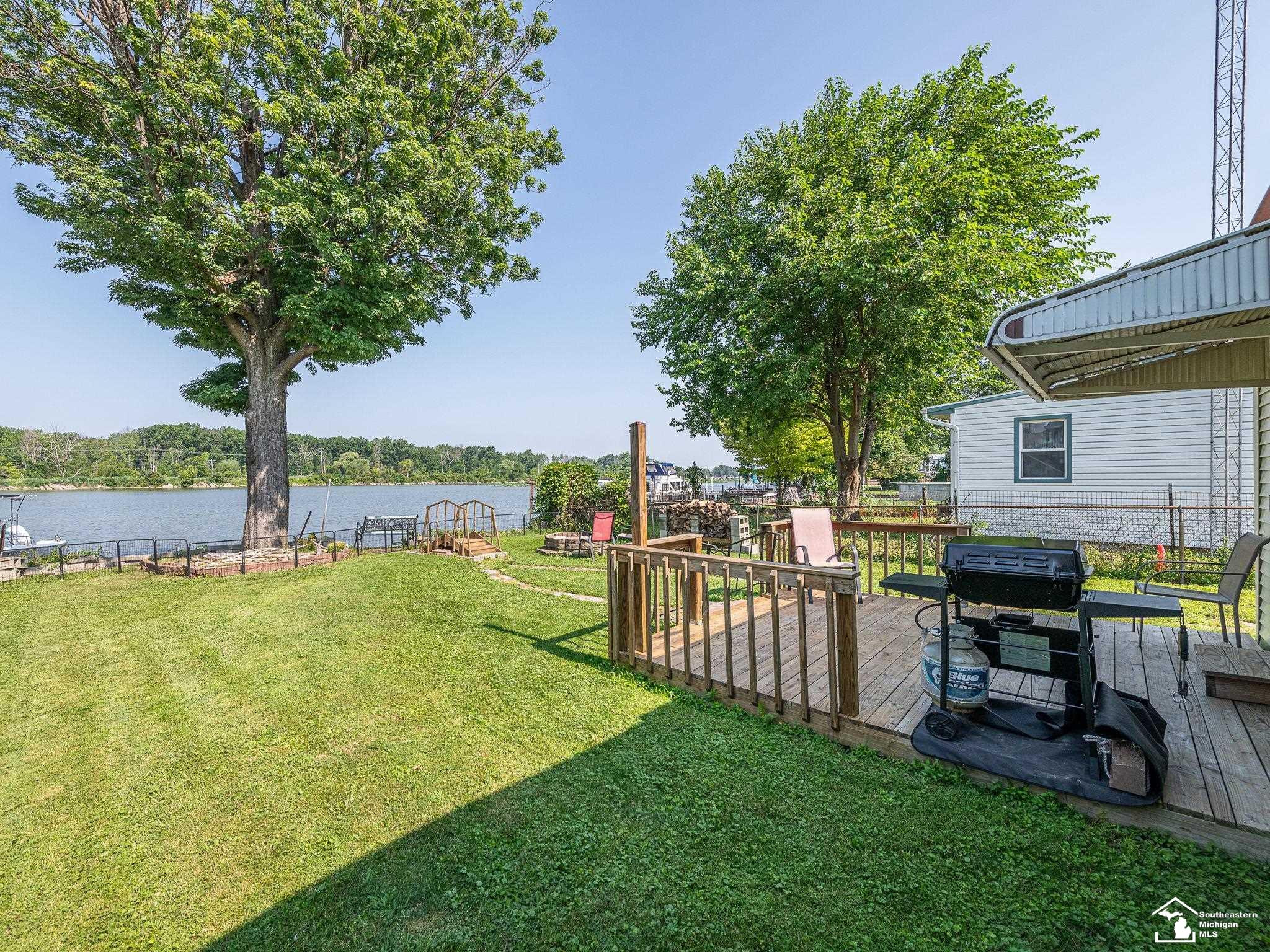 2958 Morin Point Street, Erie, MI — Photo 33