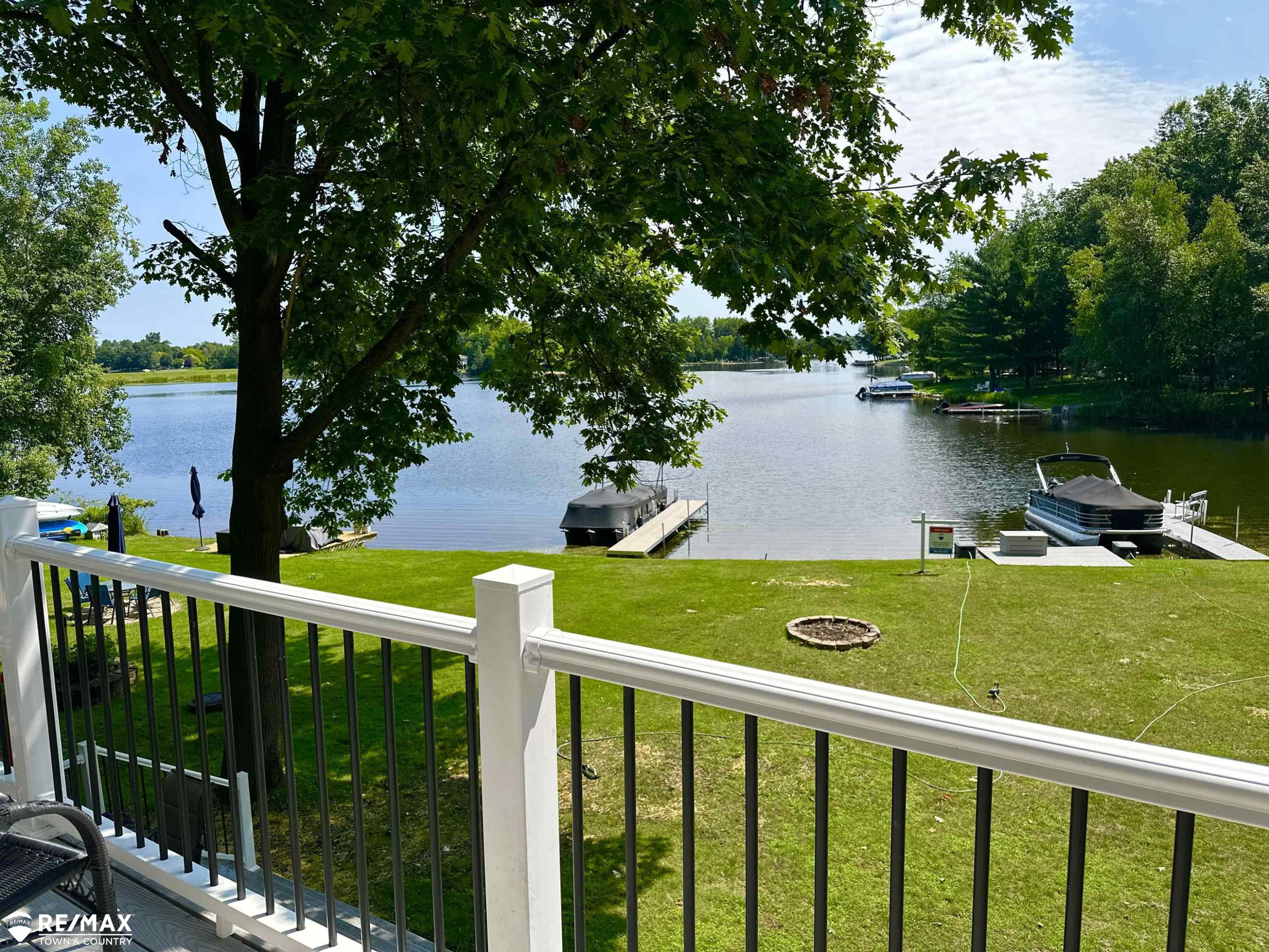 4826 Lancelot Court, Gladwin, MI 48624 — Photo 11