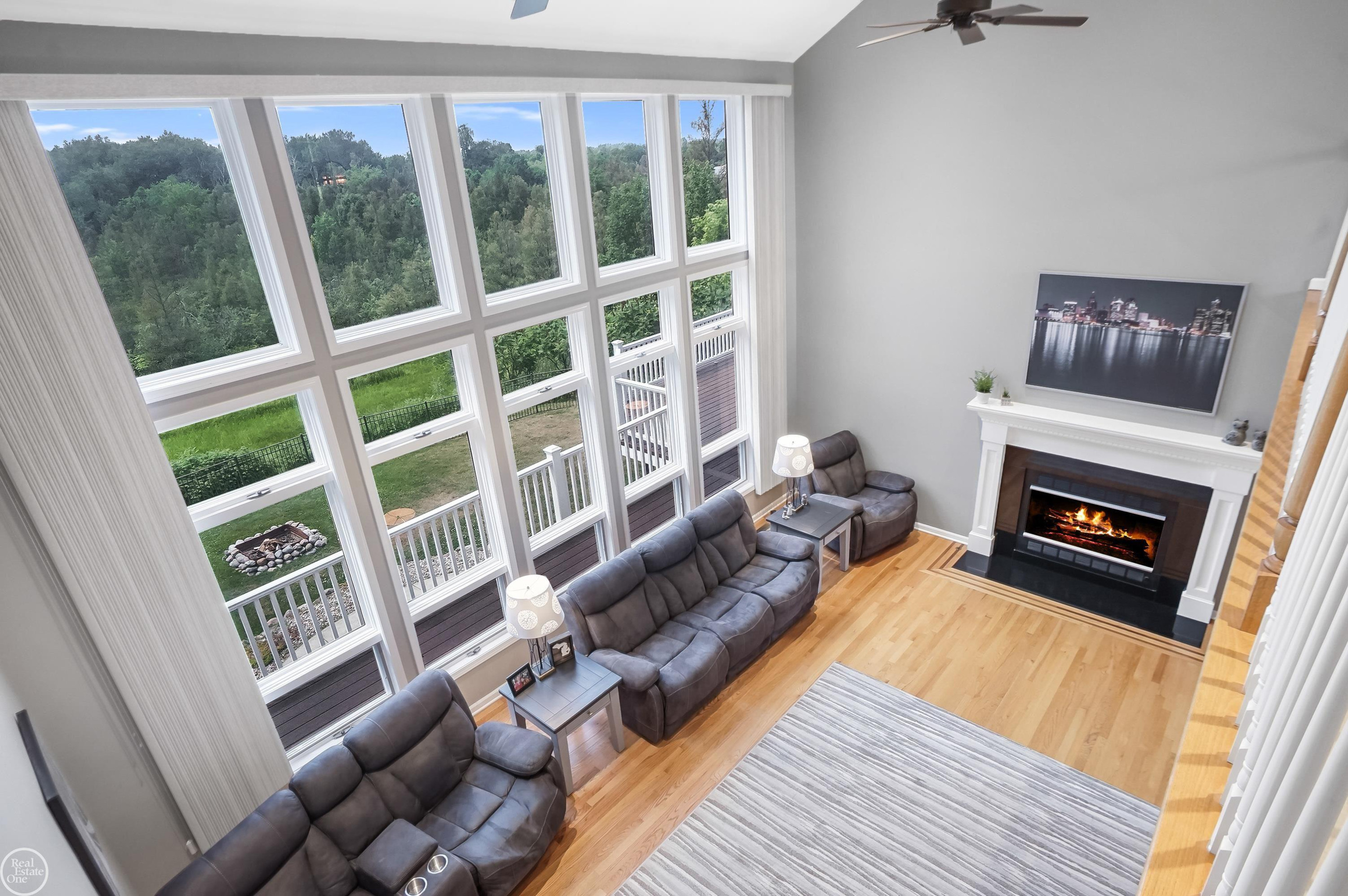 1011 N Ortonville Road, Ortonville, MI 48462 — Photo 5