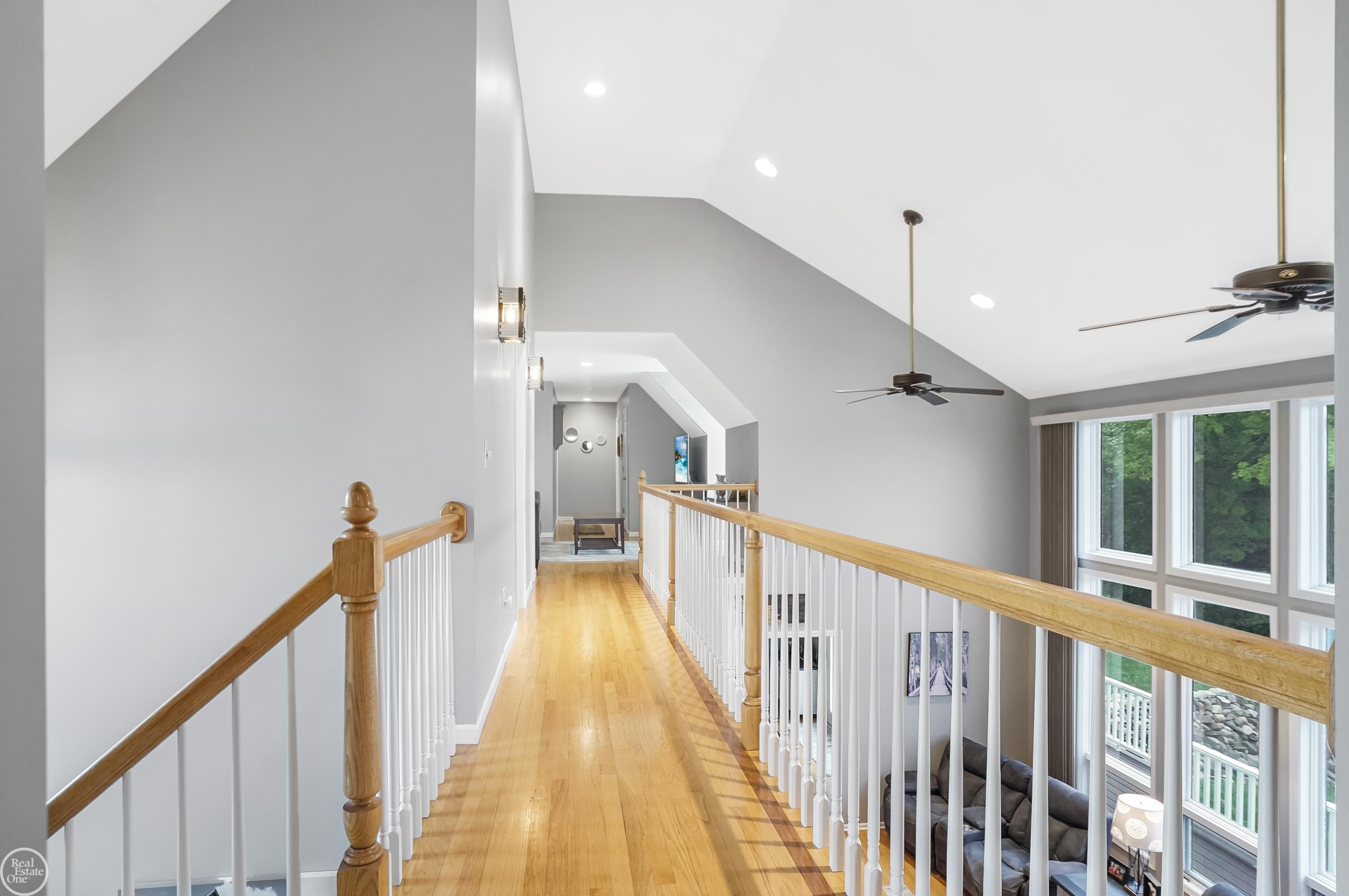 1011 N Ortonville Road, Ortonville, MI 48462 — Photo 23