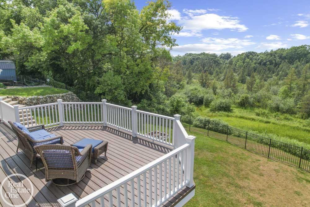 1011 N Ortonville Road, Ortonville, MI 48462 — Photo 47