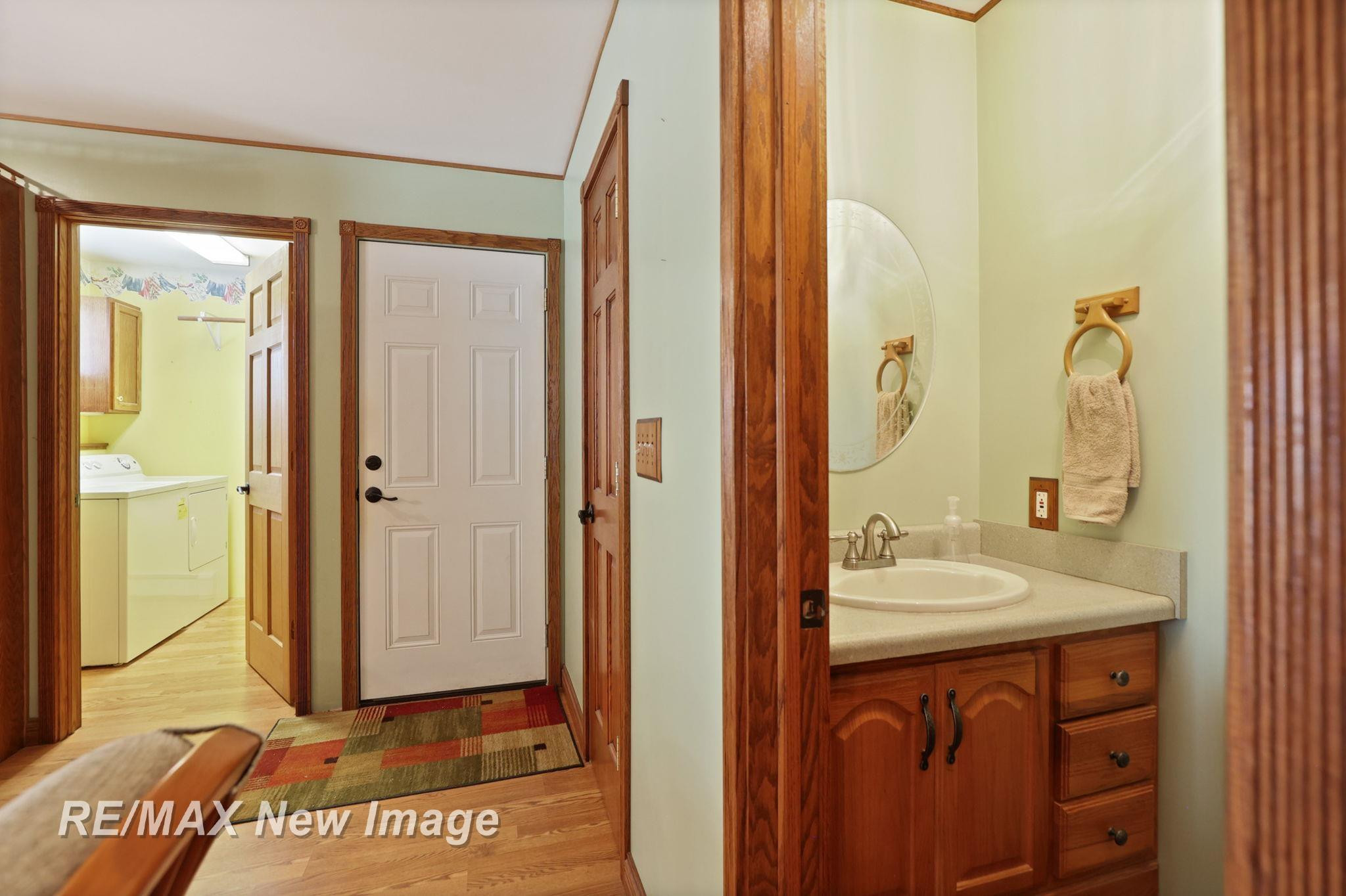 731 S Adams Street, Saginaw, MI 48604 — Photo 12