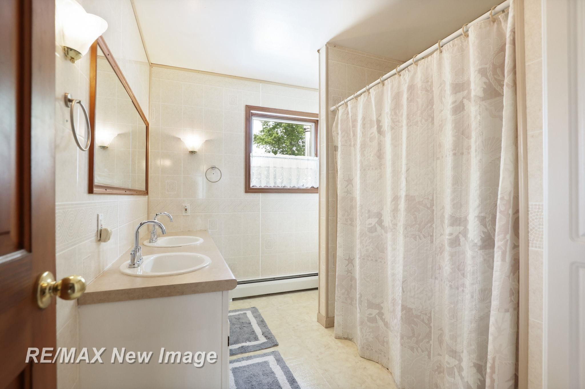 731 S Adams Street, Saginaw, MI 48604 — Photo 18