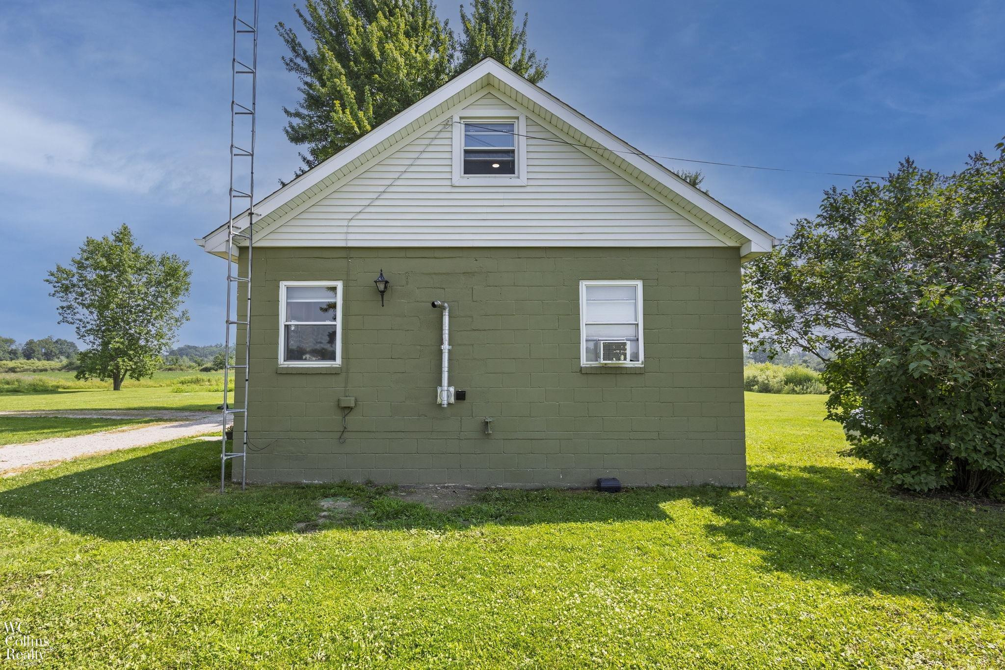 12069 Burt Road, MI — Photo 29