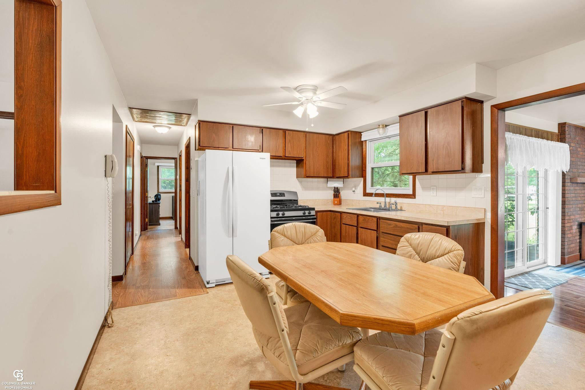 9757 Bartel Road, MI — Photo 26