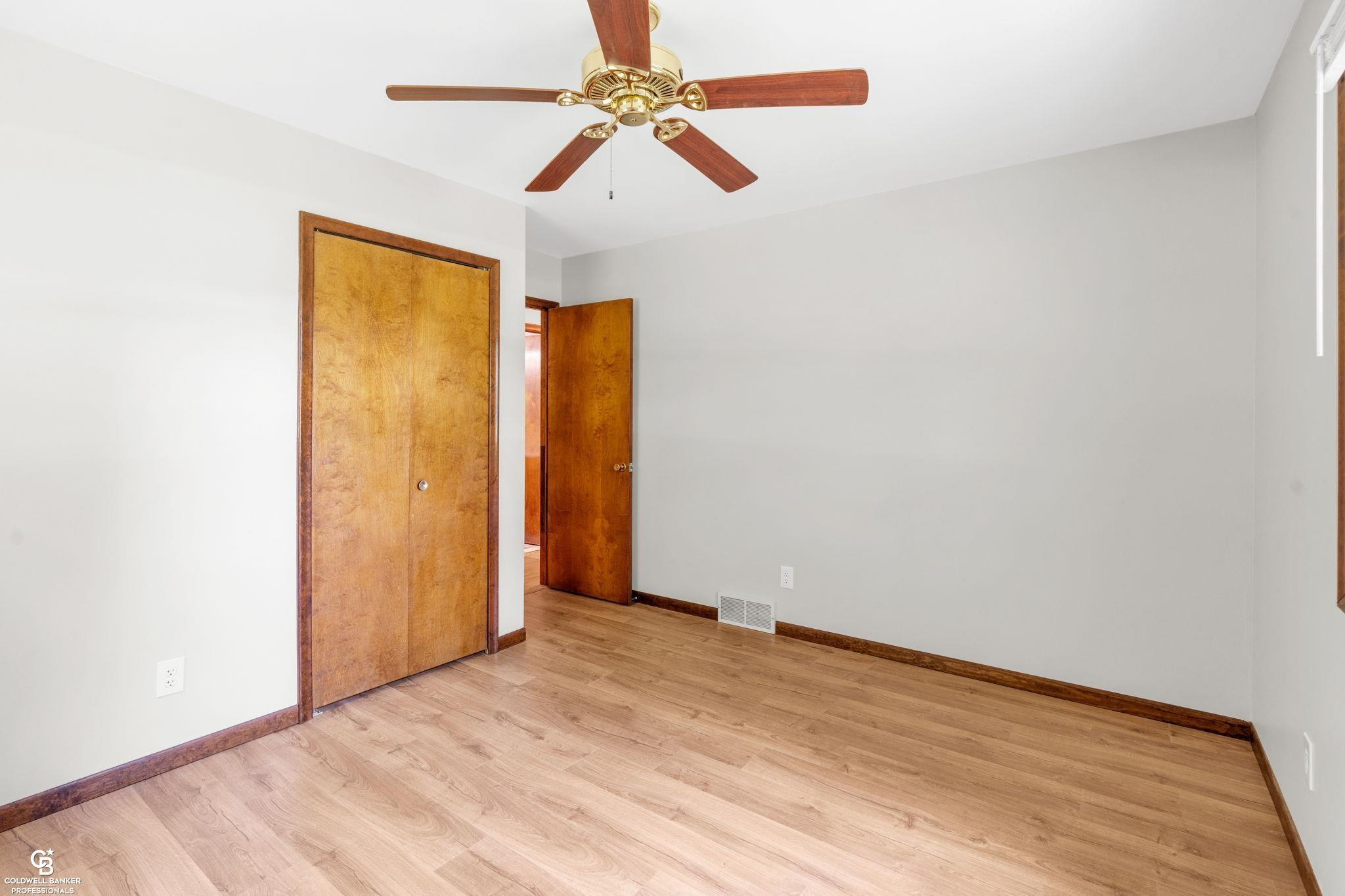 9757 Bartel Road, MI — Photo 39