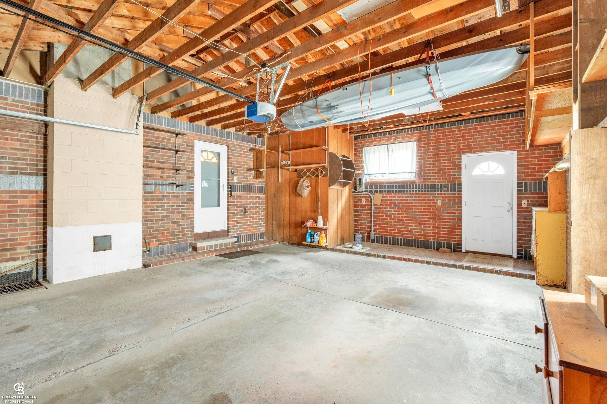 9757 Bartel Road, MI — Photo 43