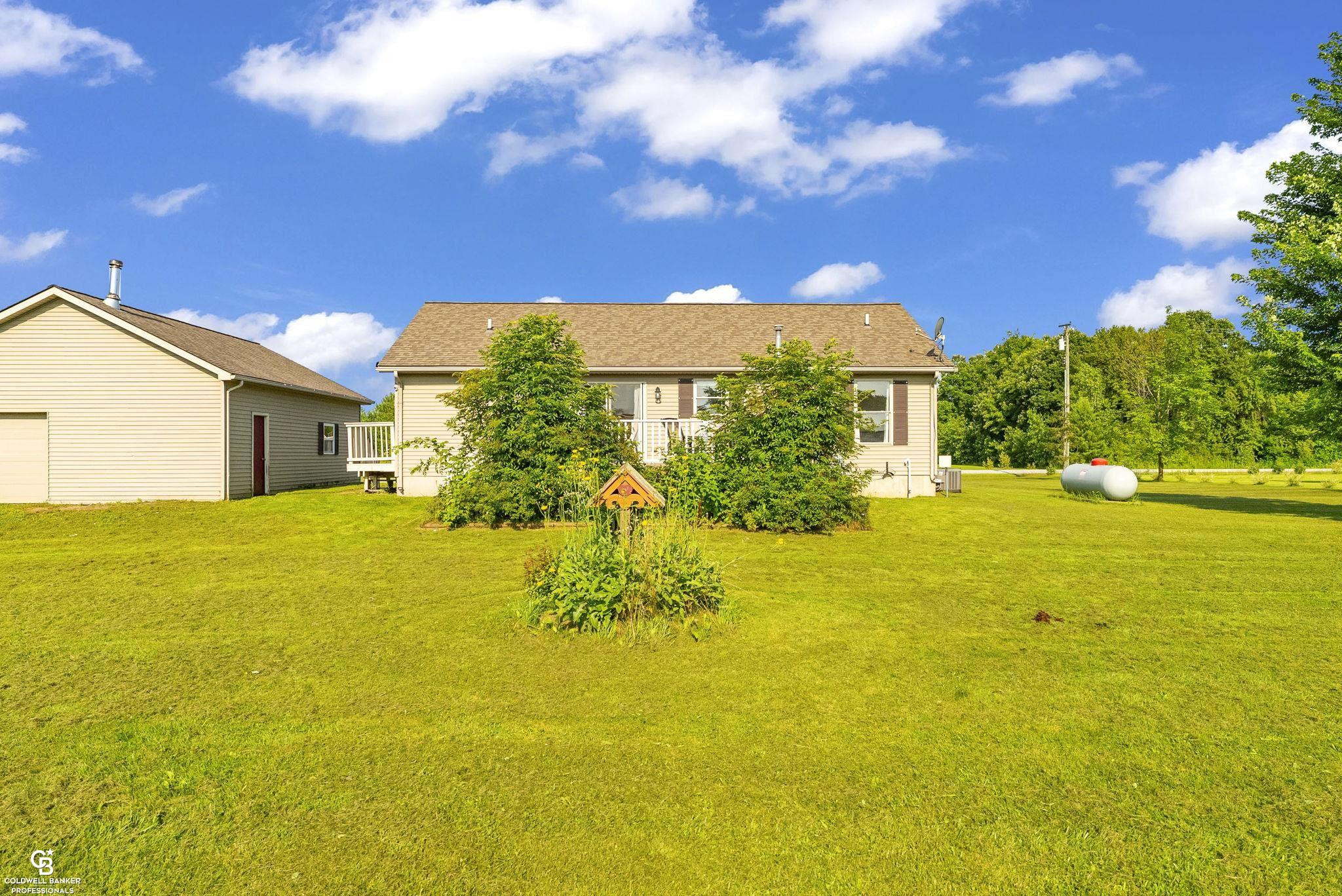 2168 Cove Road, Wales, MI — Photo 10