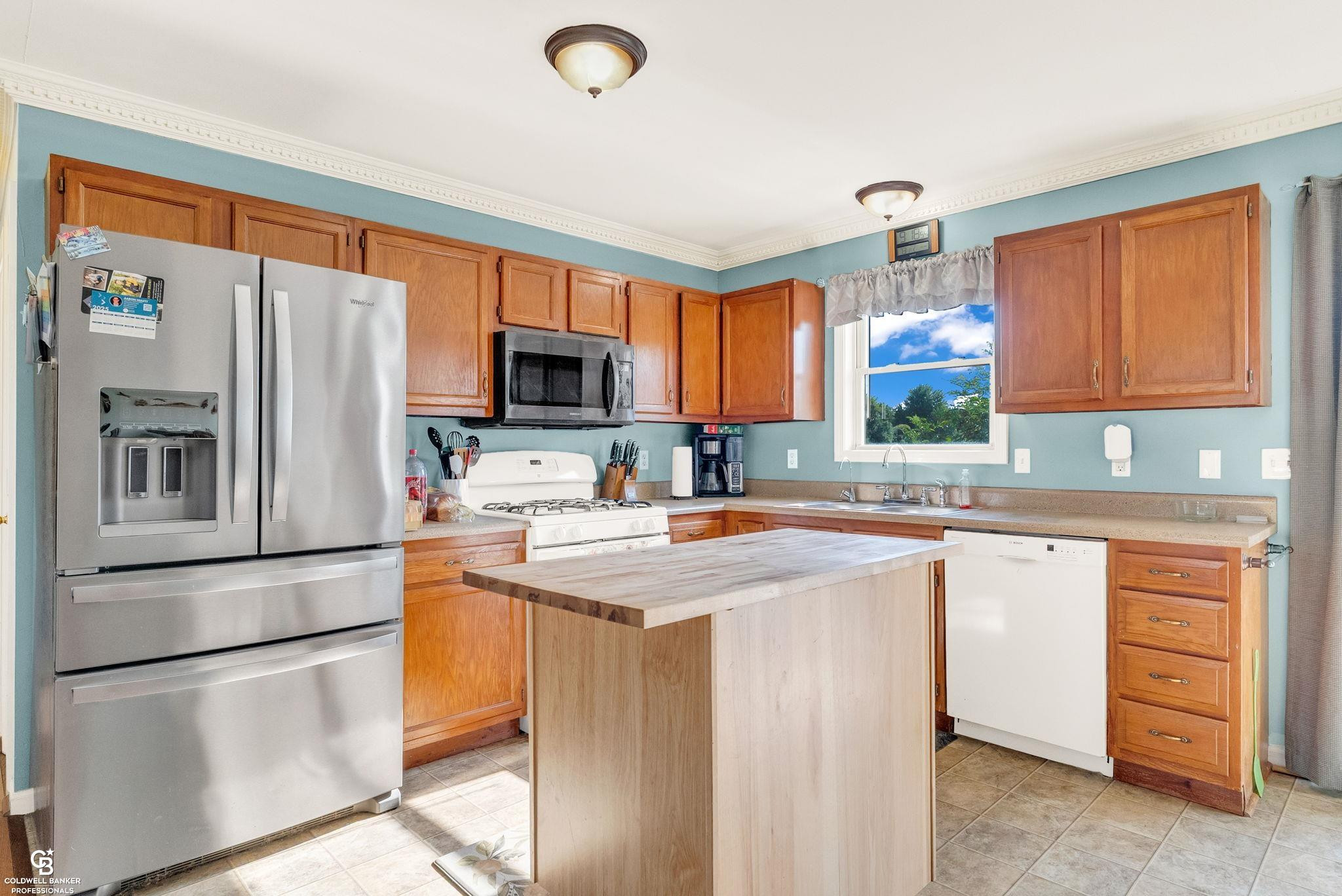 2168 Cove Road, Wales, MI — Photo 22