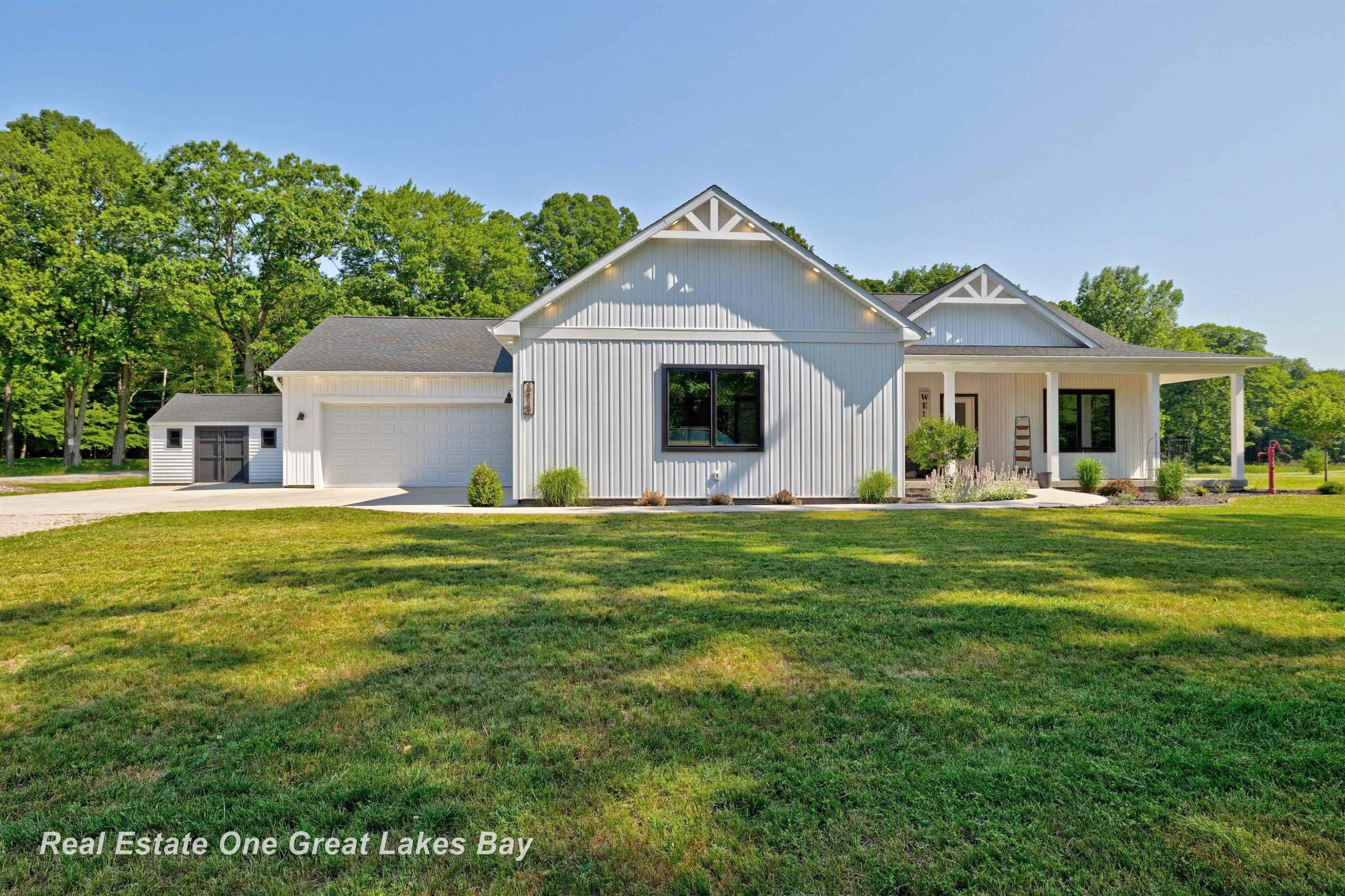 12146 Lakefield Road, Saint Charles, MI 48655 — front exterior