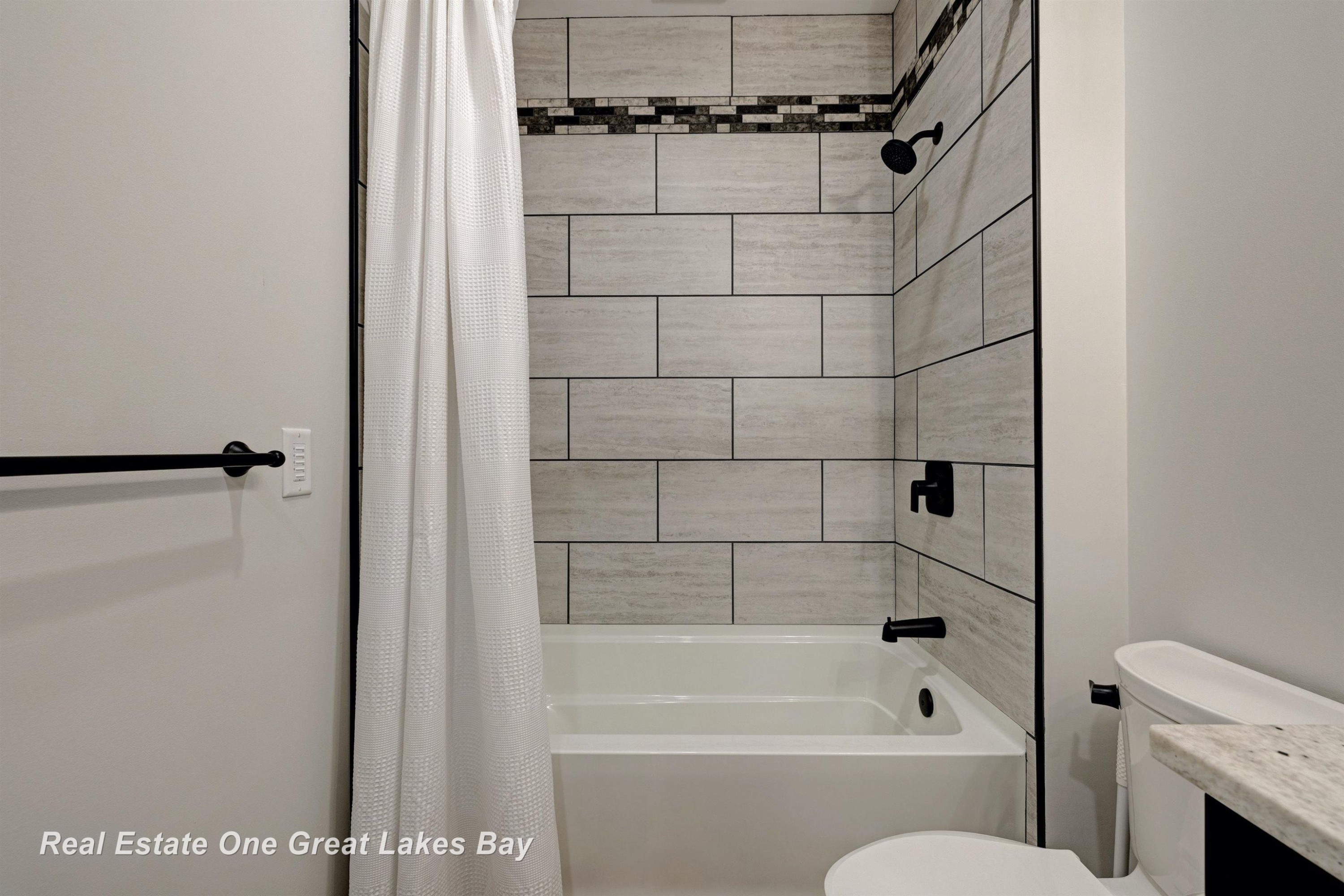 12146 Lakefield Road, Saint Charles, MI 48655 — Photo 25