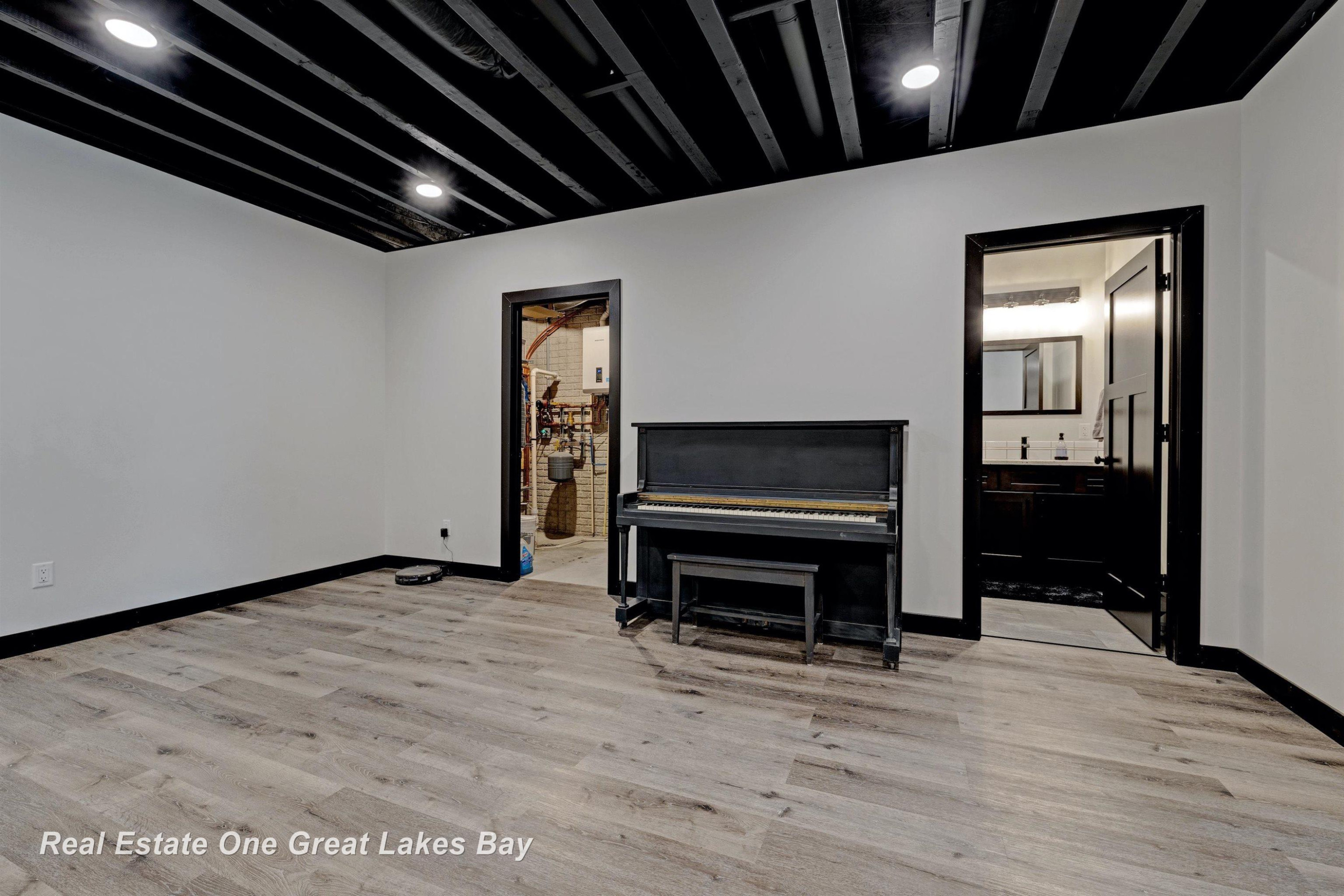 12146 Lakefield Road, Saint Charles, MI 48655 — Photo 37