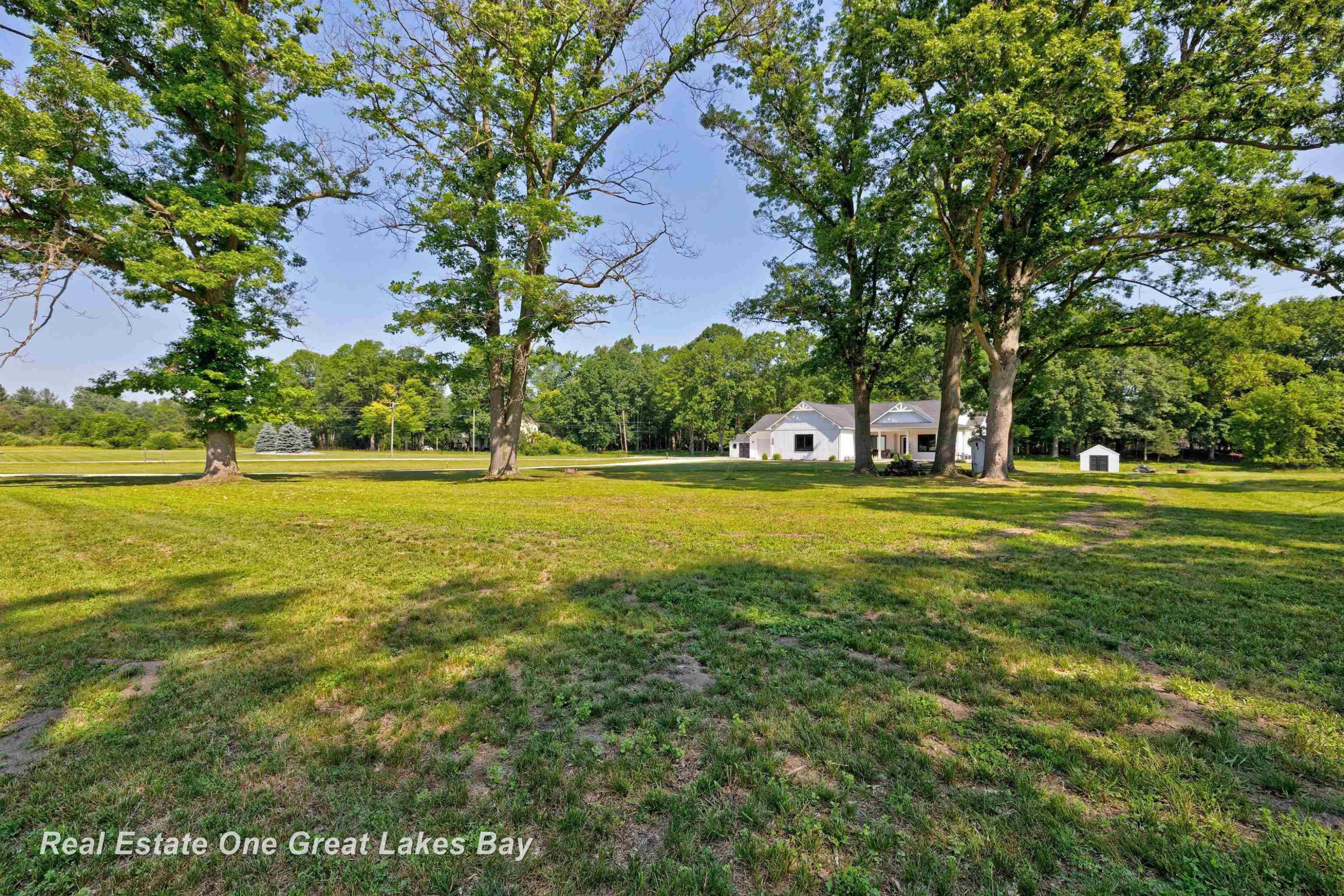 12146 Lakefield Road, Saint Charles, MI 48655 — Photo 51