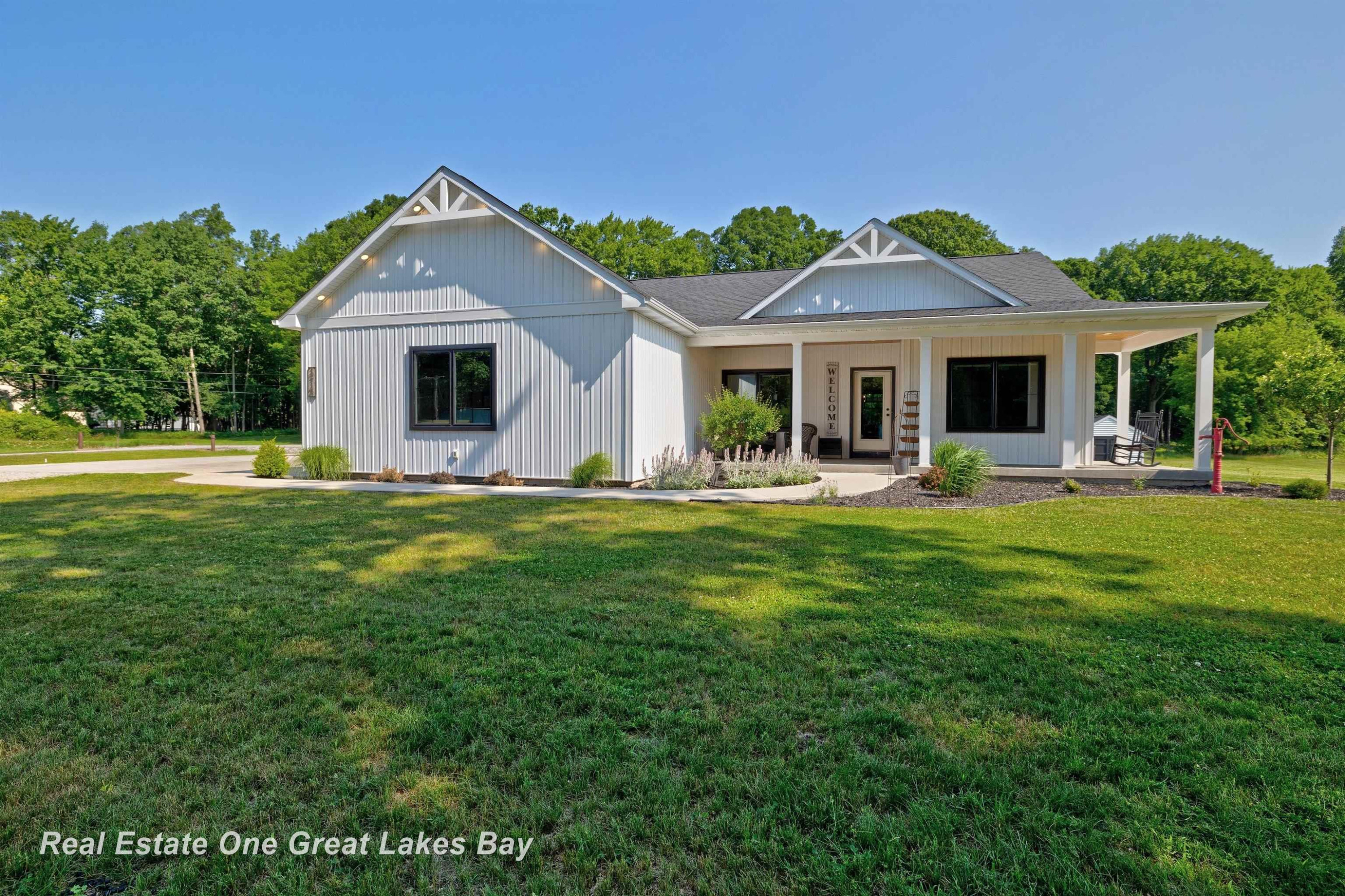 12146 Lakefield Road, Saint Charles, MI 48655 — Photo 55