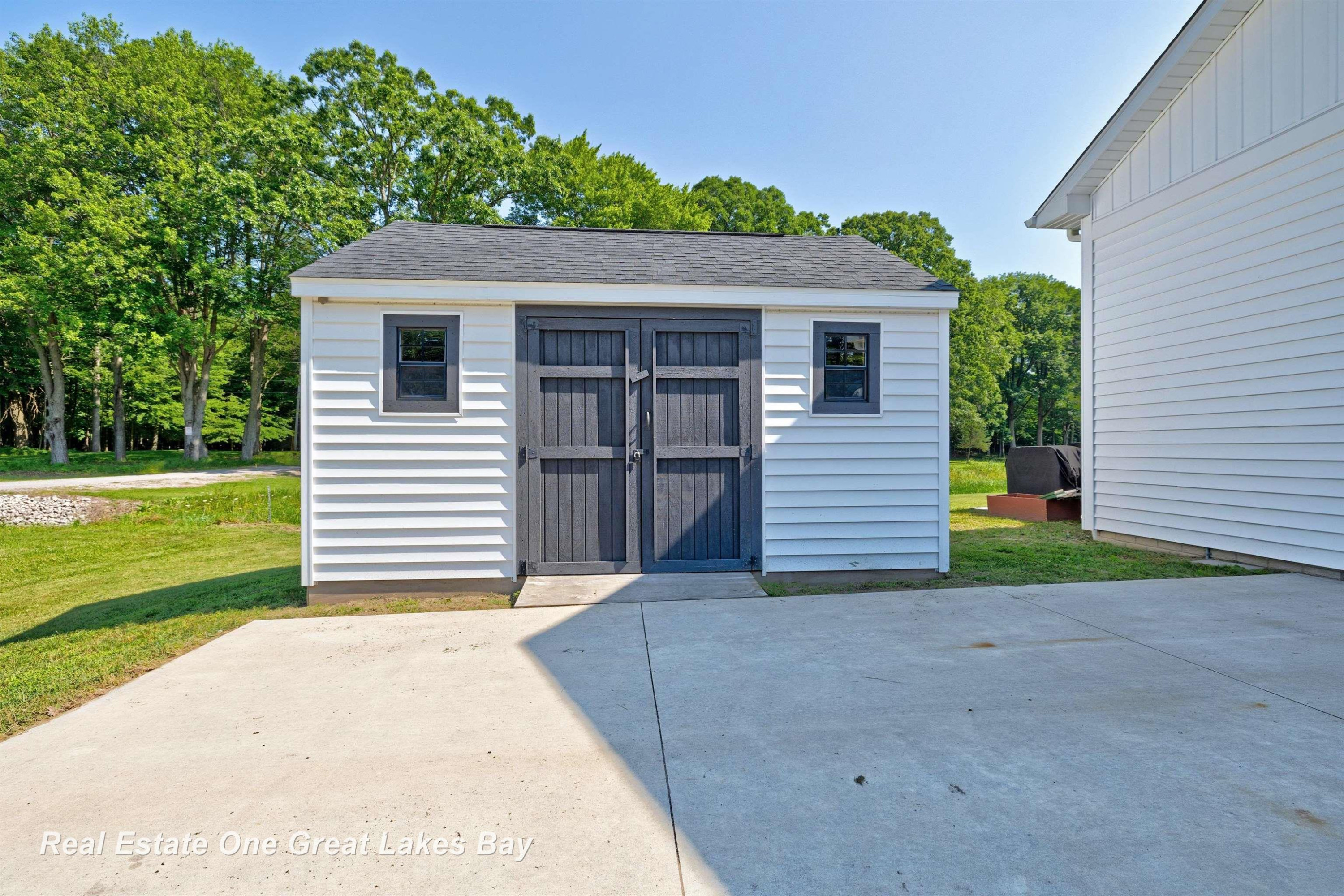 12146 Lakefield Road, Saint Charles, MI 48655 — Photo 56