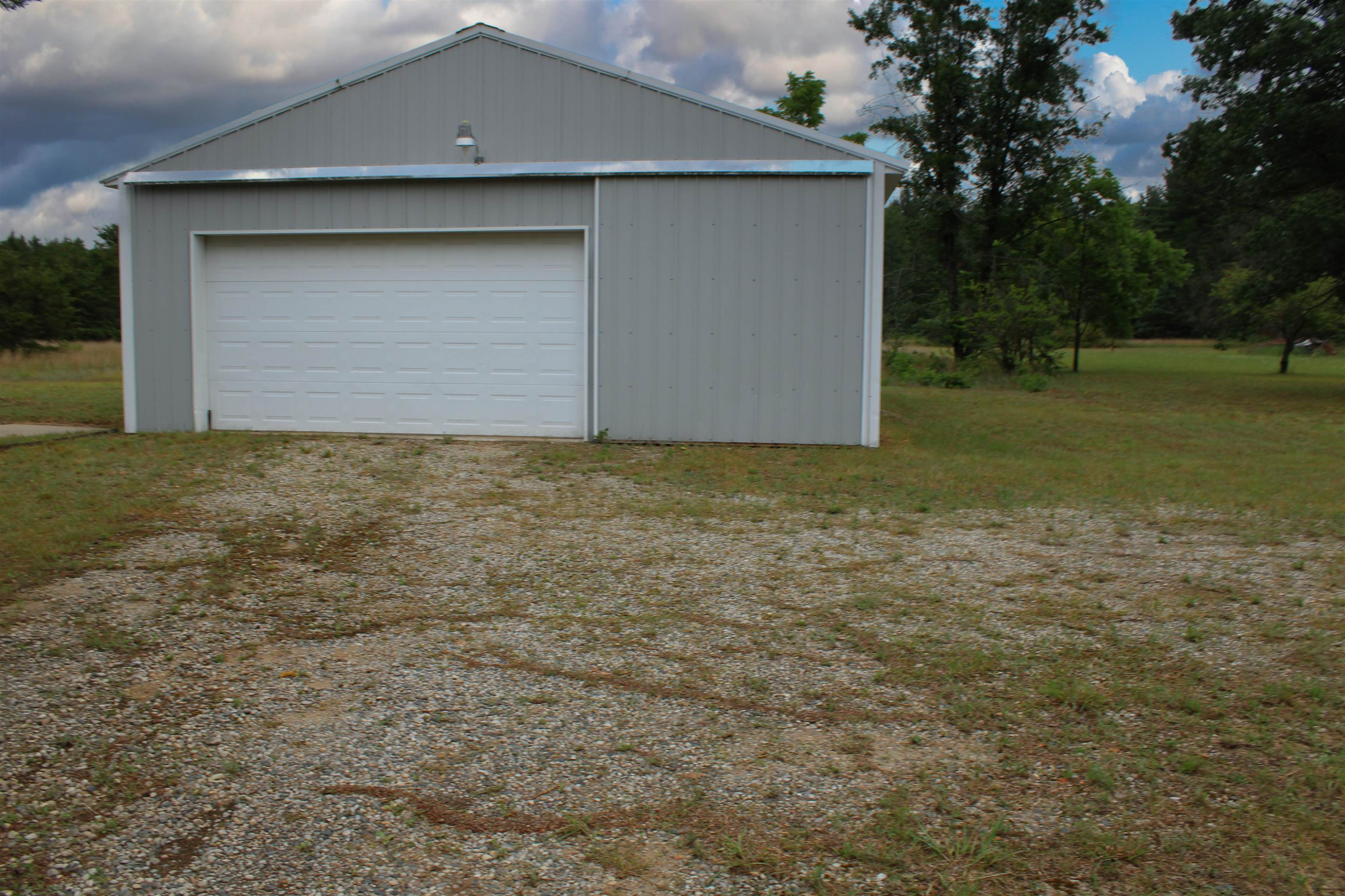 2925 E Cranberry Lake Road, Harrison, MI 48625 — Photo 17