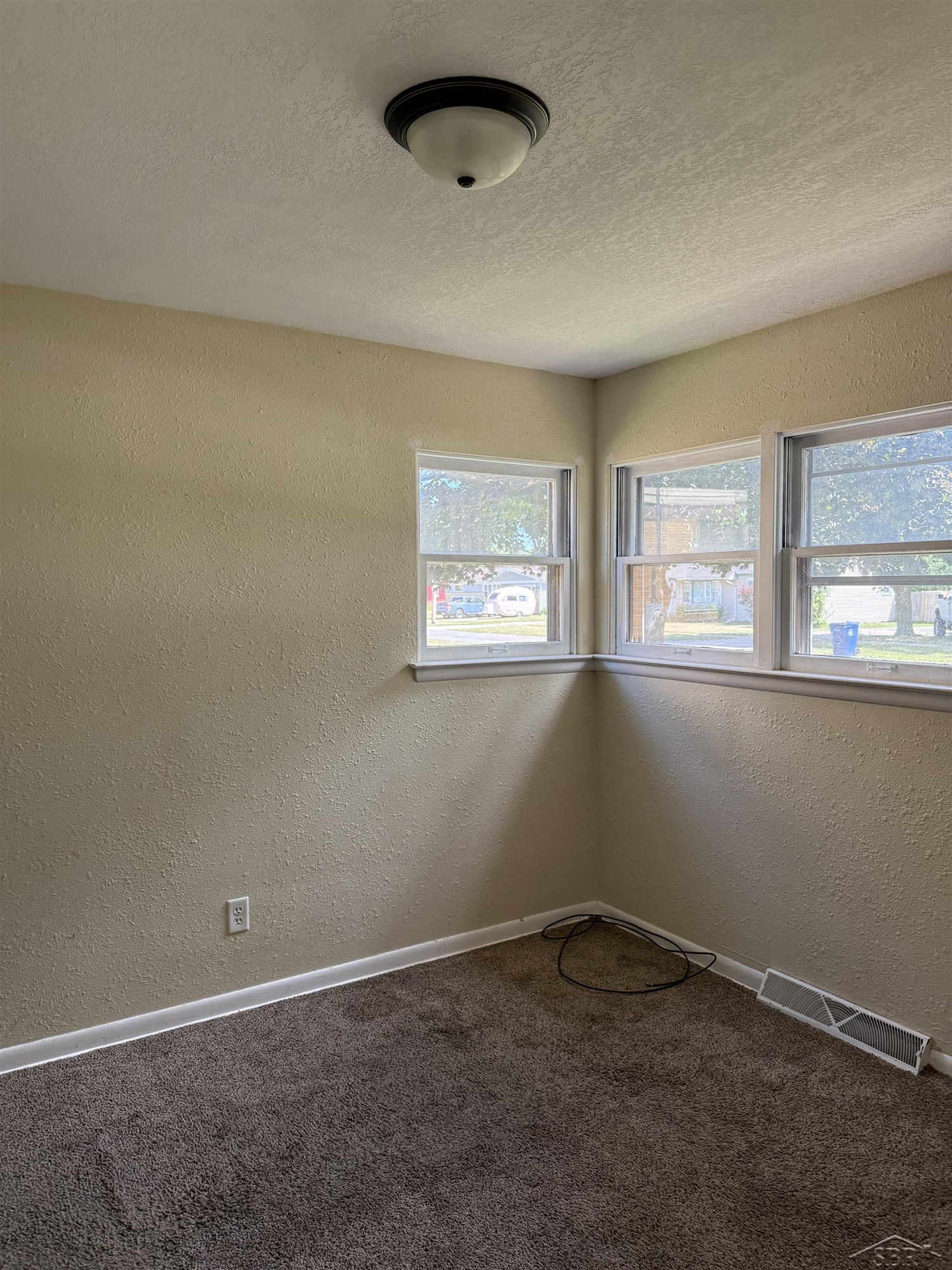 960 Tulane Street, Saginaw, MI 48604 — Photo 8