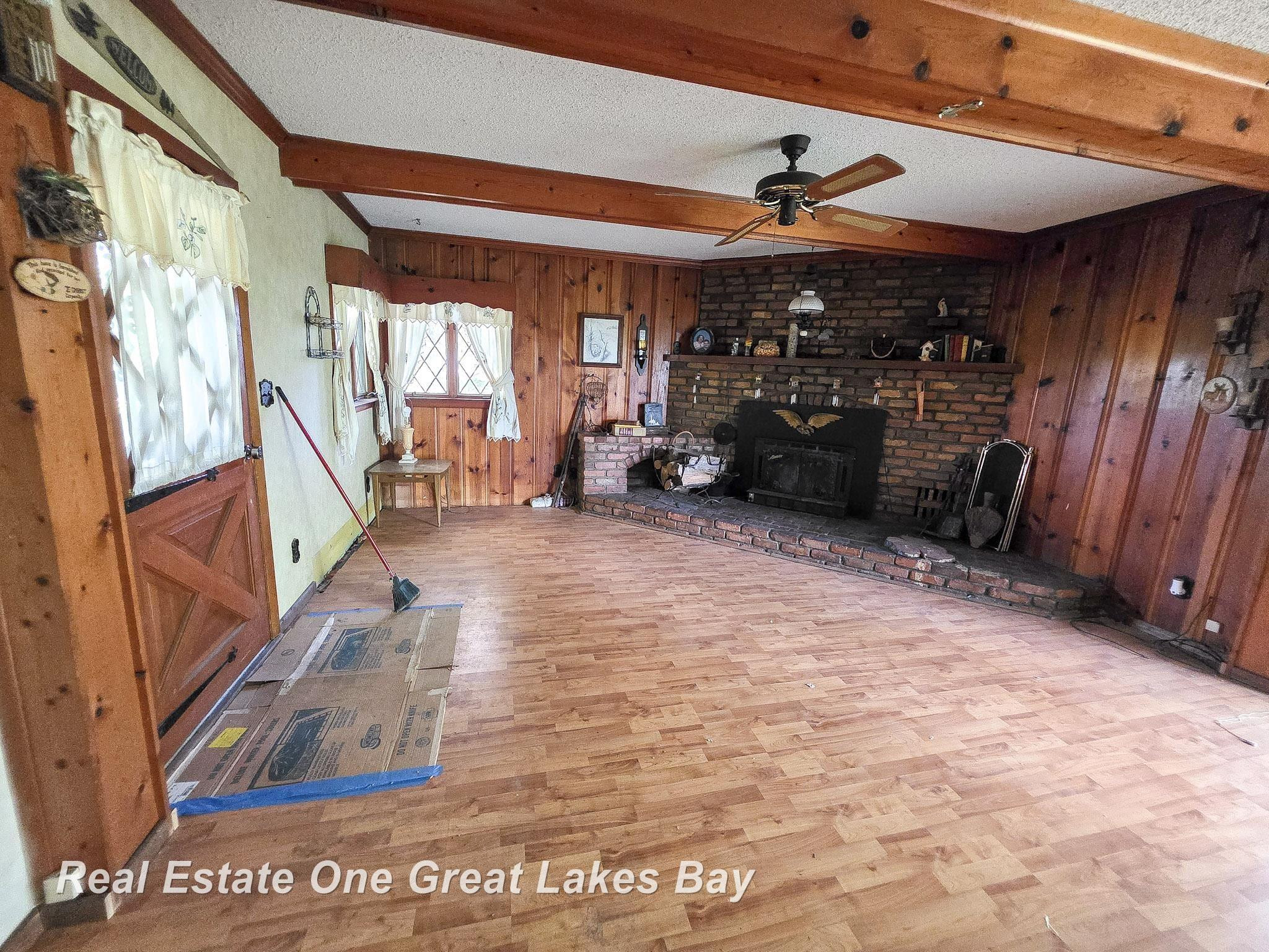 27 N Grout Road, Gladwin, MI 48624 — Photo 4