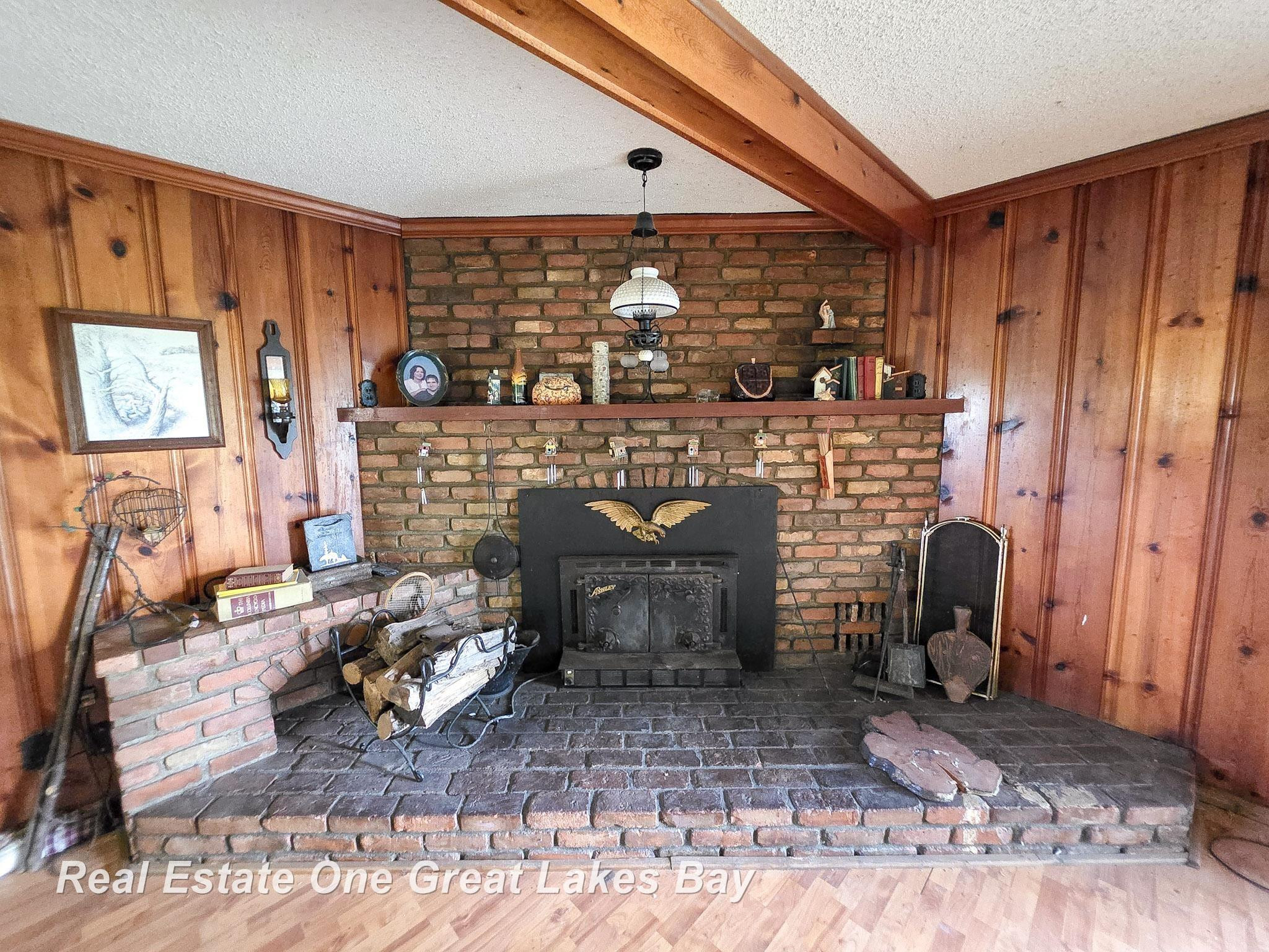 27 N Grout Road, Gladwin, MI 48624 — Photo 5