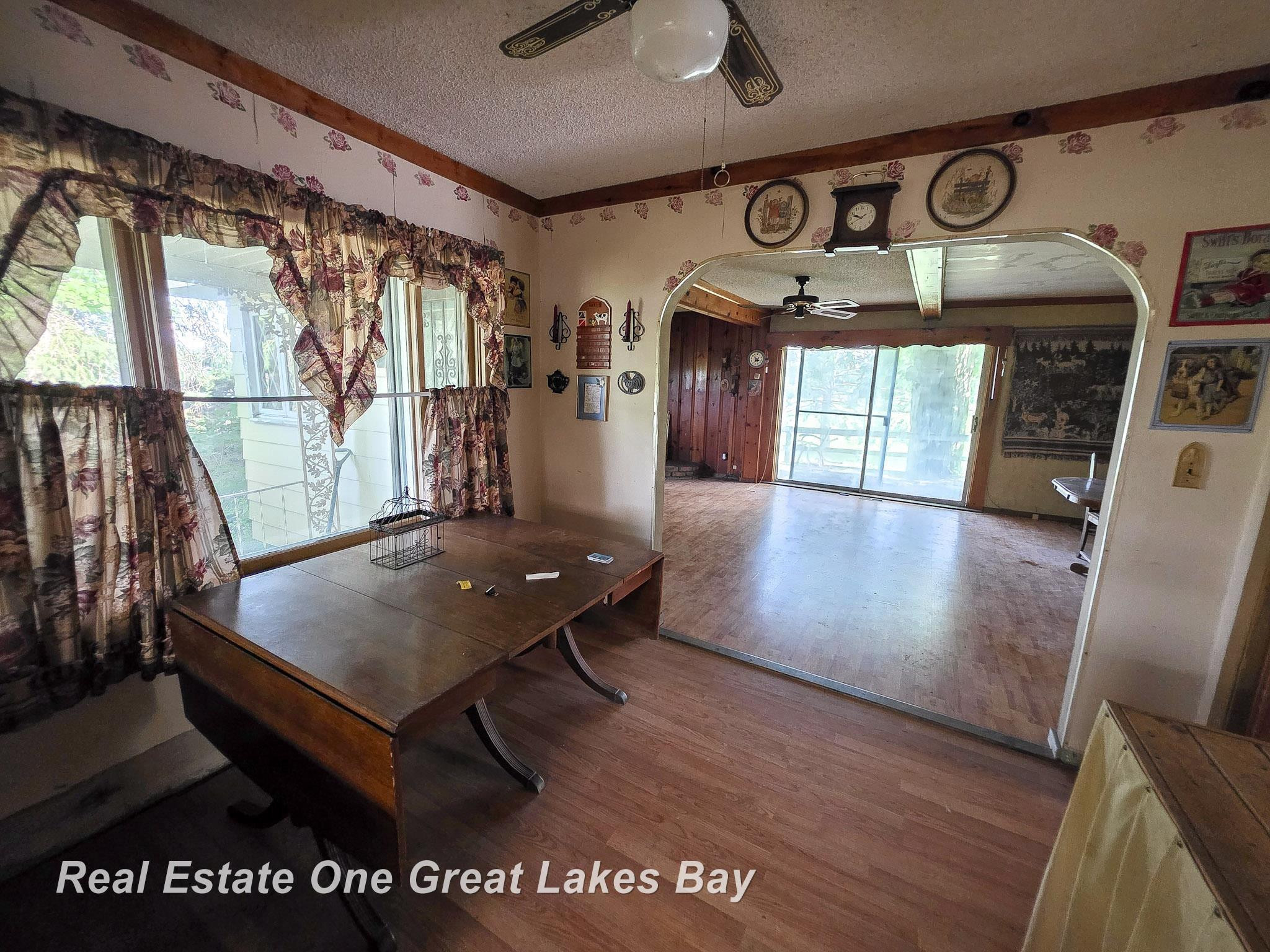 27 N Grout Road, Gladwin, MI 48624 — Photo 9