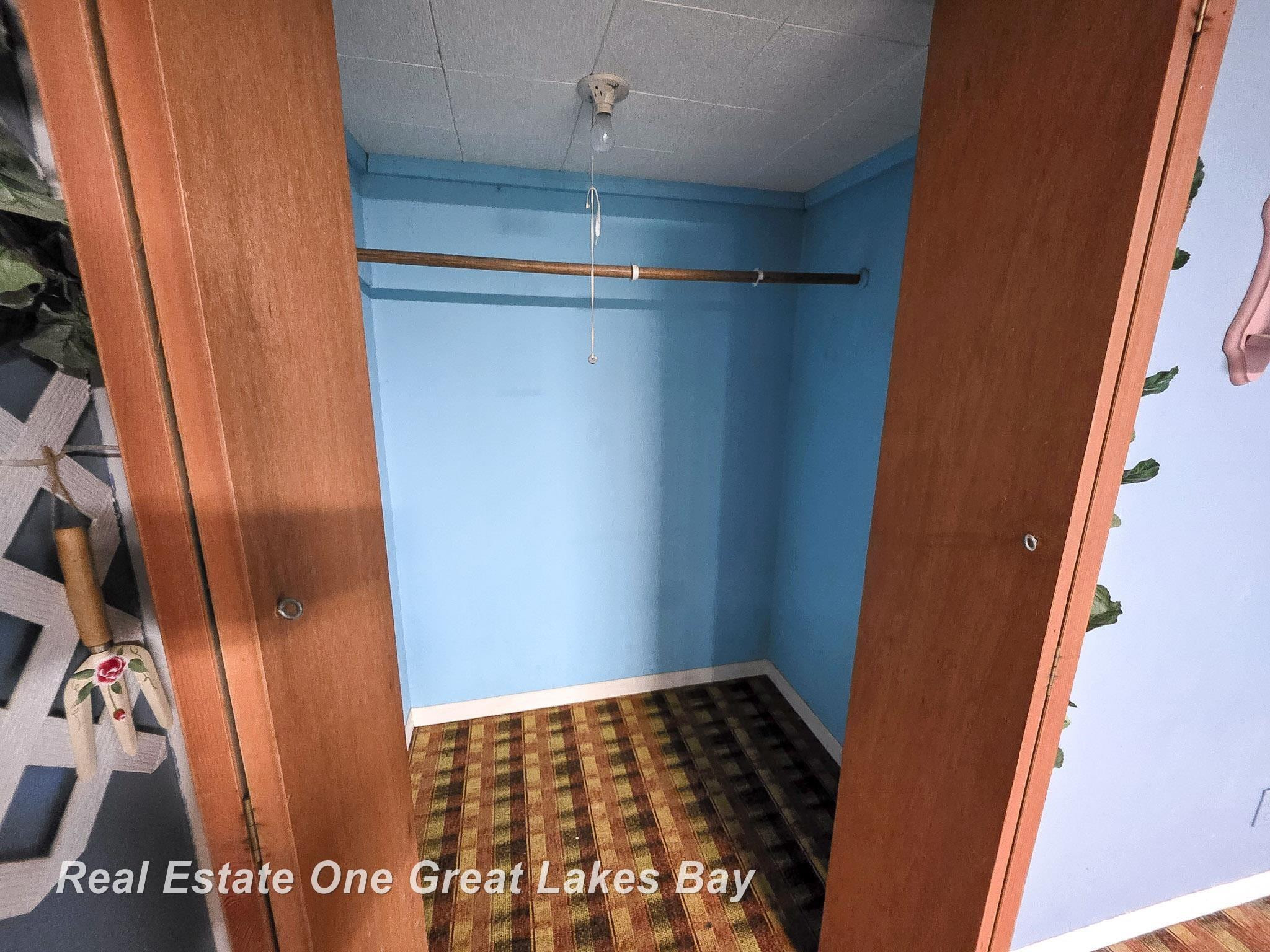 27 N Grout Road, Gladwin, MI 48624 — Photo 14
