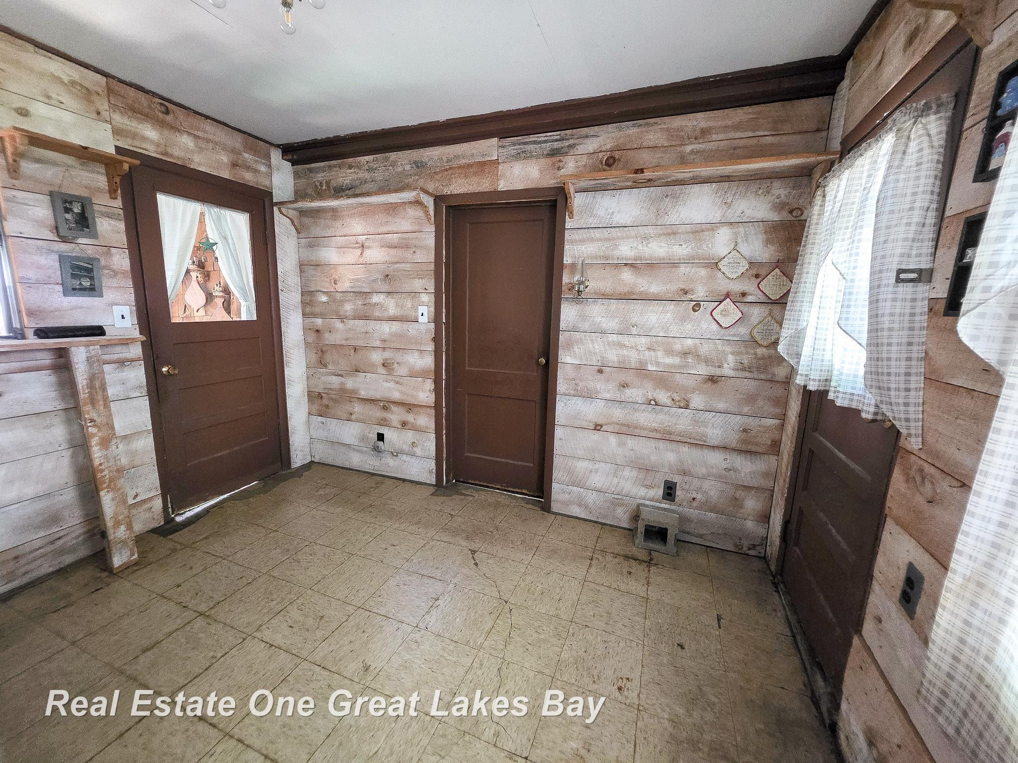 27 N Grout Road, Gladwin, MI 48624 — Photo 27