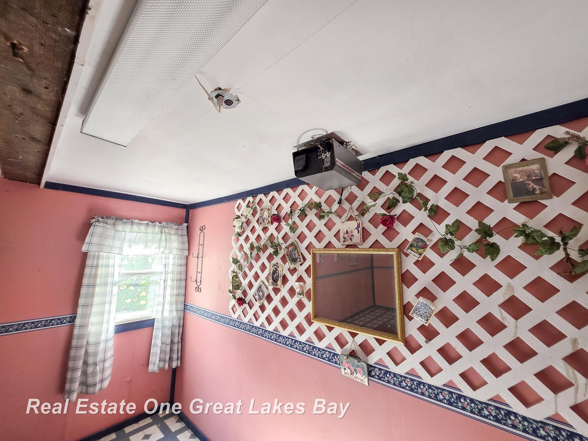 27 N Grout Road, Gladwin, MI 48624 — Photo 34
