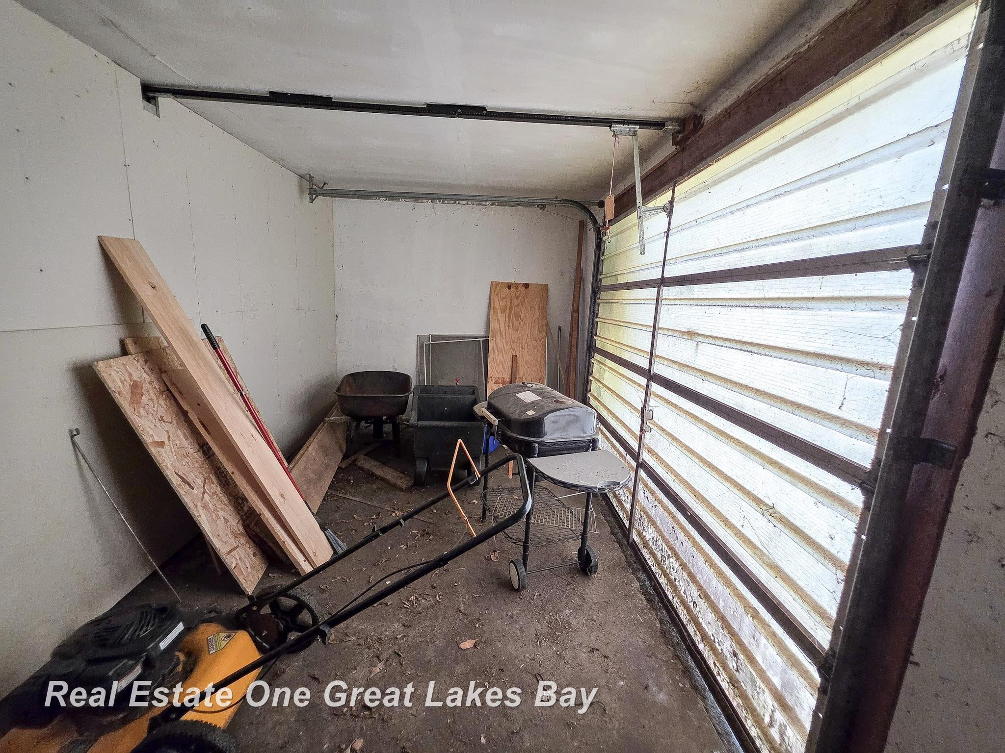 27 N Grout Road, Gladwin, MI 48624 — Photo 35