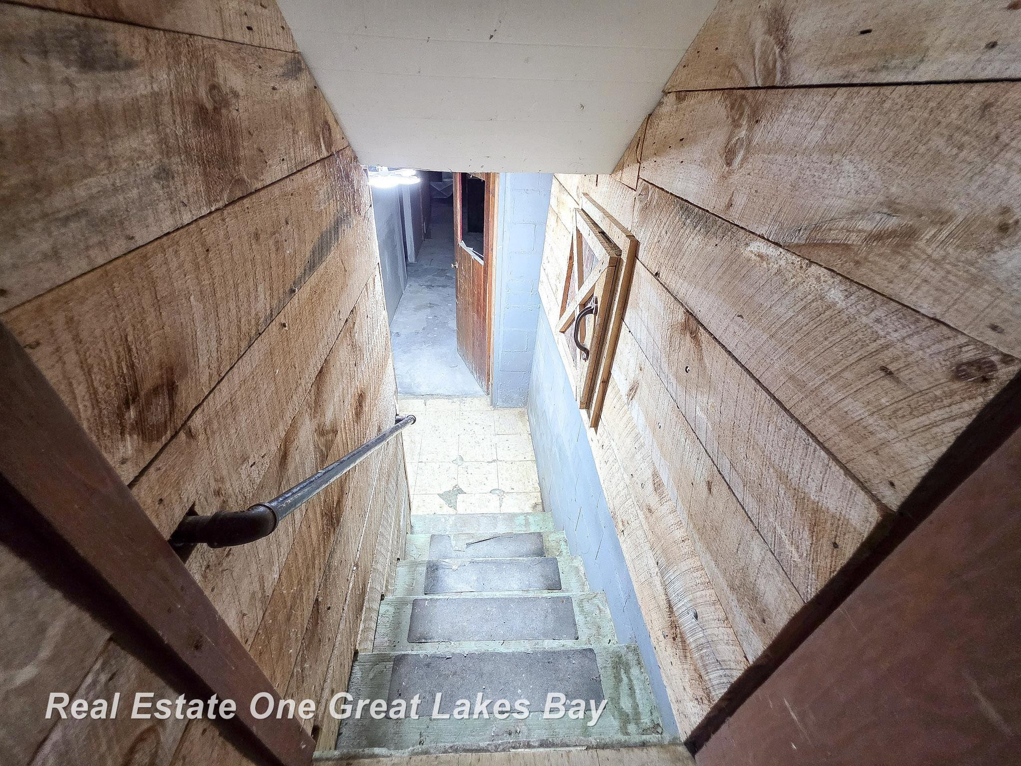 27 N Grout Road, Gladwin, MI 48624 — Photo 43