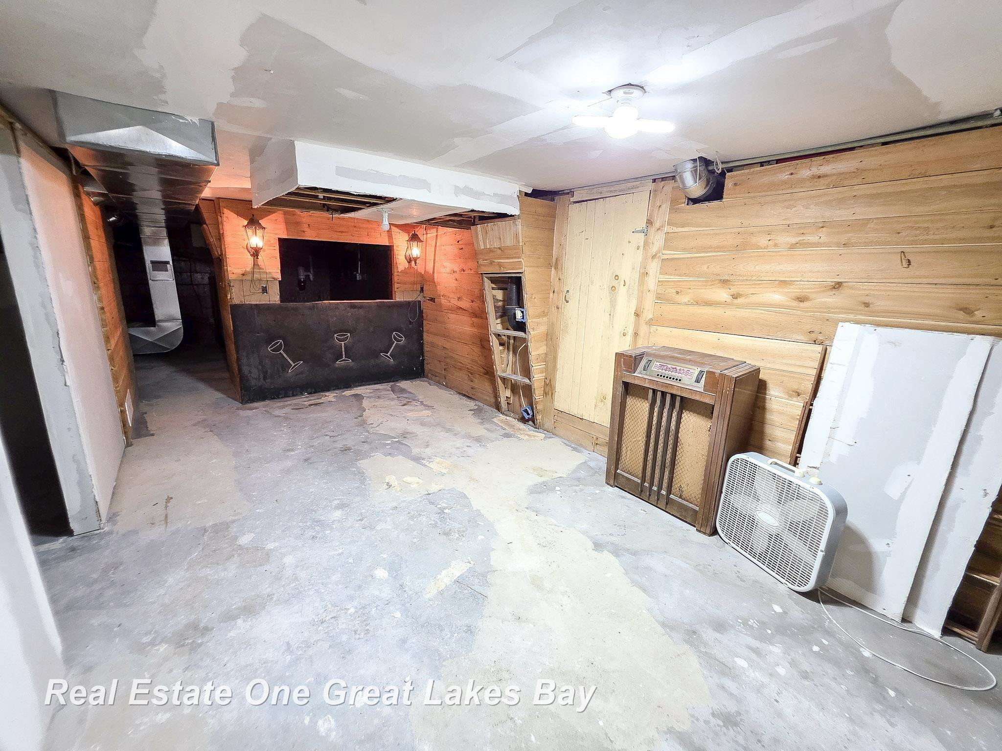27 N Grout Road, Gladwin, MI 48624 — Photo 46