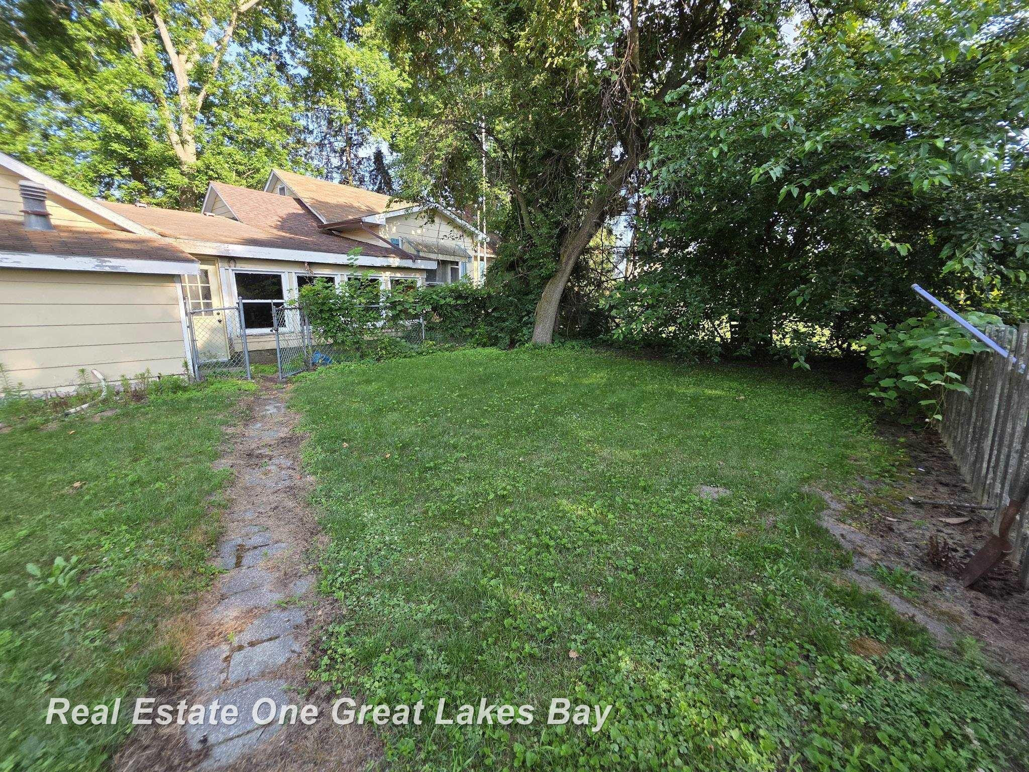 27 N Grout Road, Gladwin, MI 48624 — Photo 61