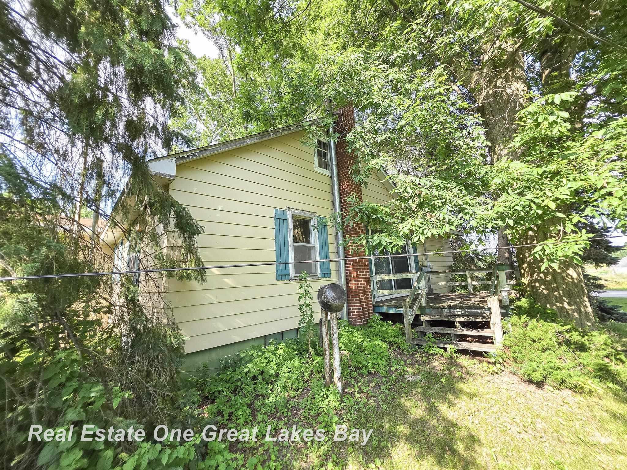 27 N Grout Road, Gladwin, MI 48624 — Photo 74