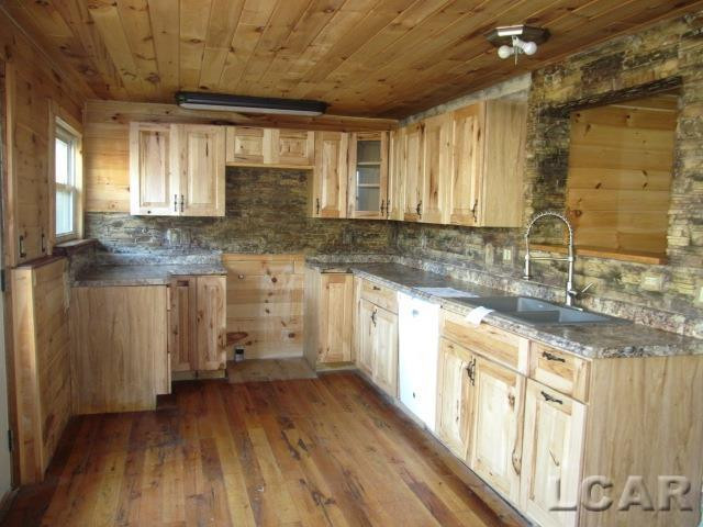 1280 Lakeview Drive, Tipton, MI 49287 — Photo 4