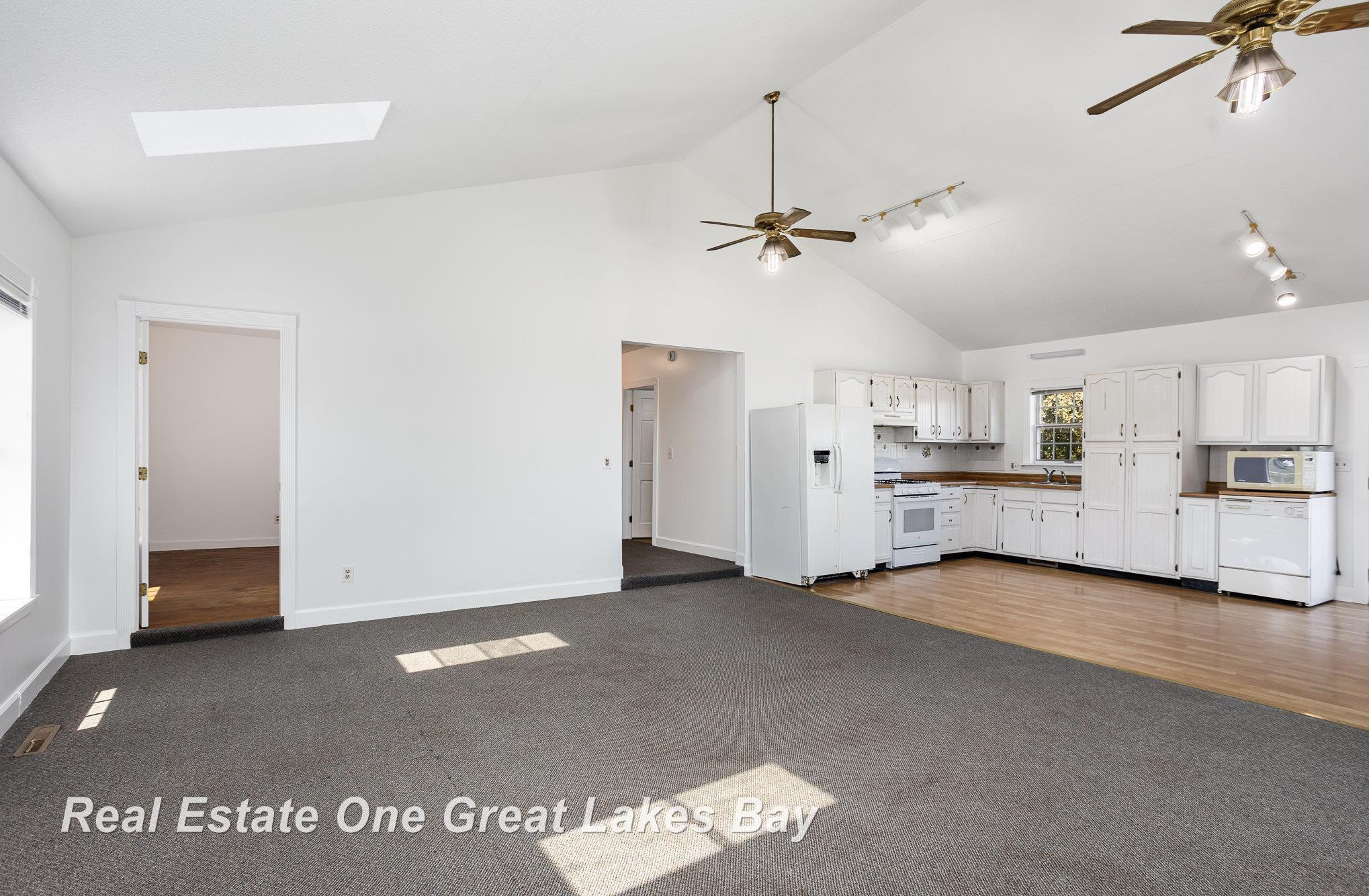 4430 Tittabawassee Street, Saginaw, MI 48604 — Photo 11
