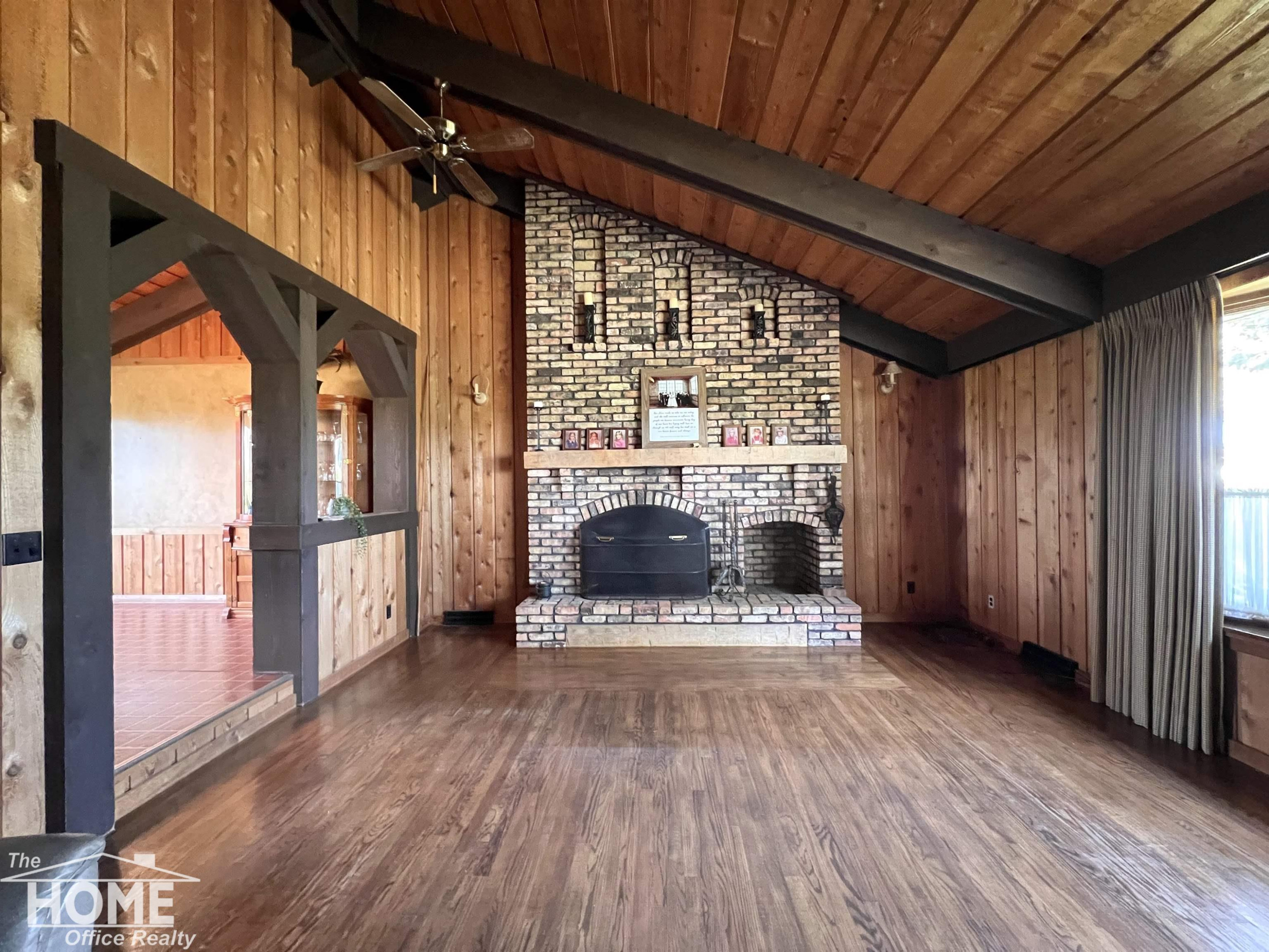 11285 W Peet Road, Chesaning, MI 48616 — Photo 7