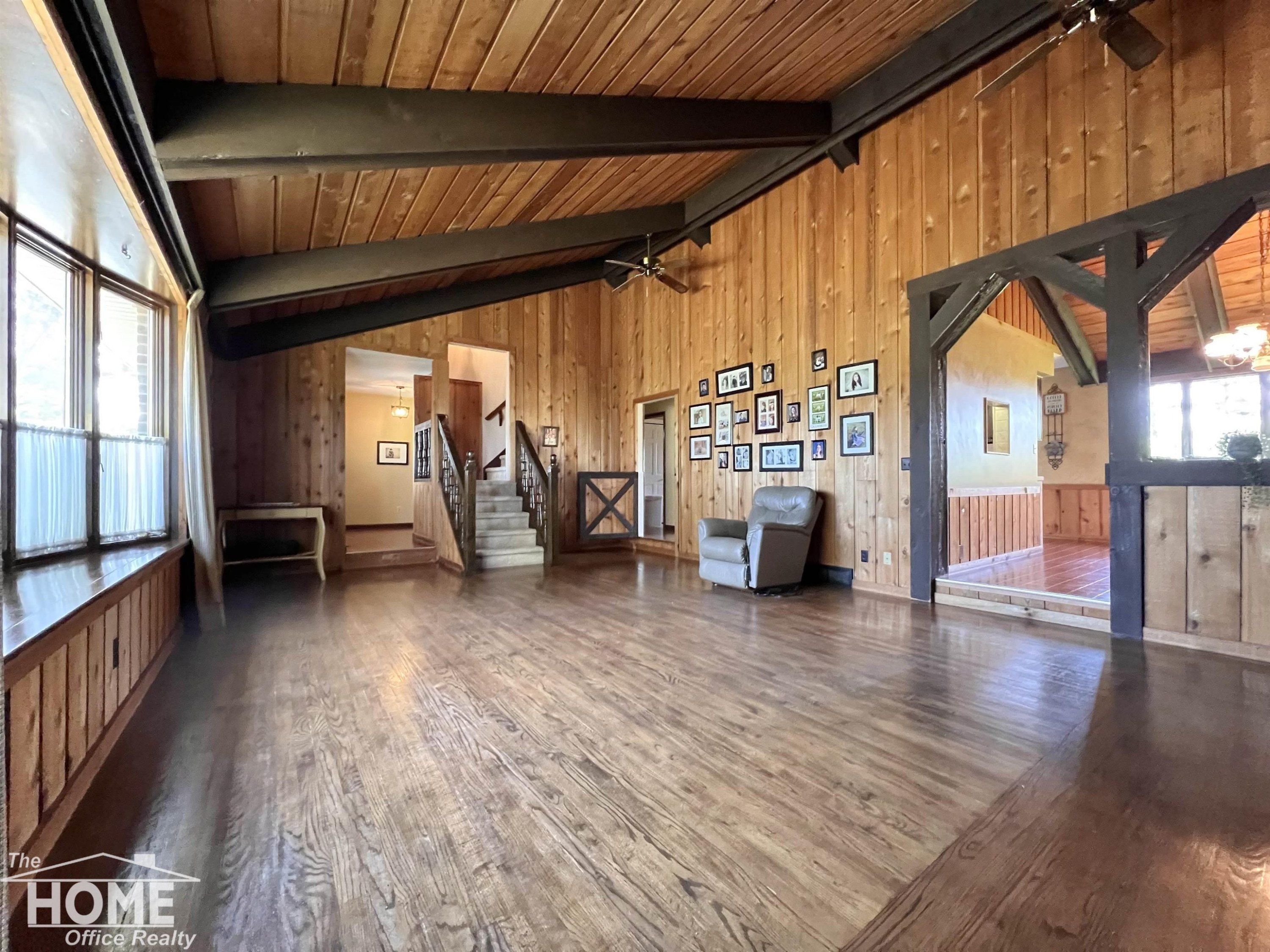 11285 W Peet Road, Chesaning, MI 48616 — Photo 9