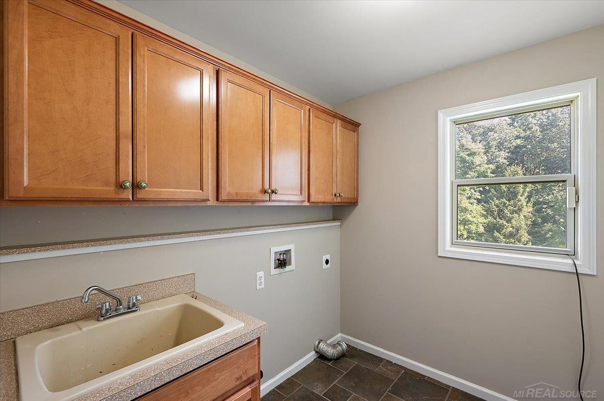4884 Carls Lane, Metamora, MI 48455 — Photo 13