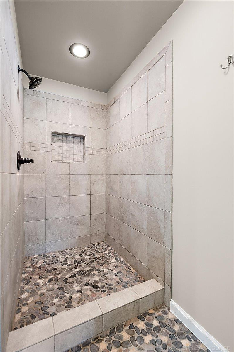 4884 Carls Lane, Metamora, MI 48455 — Photo 30