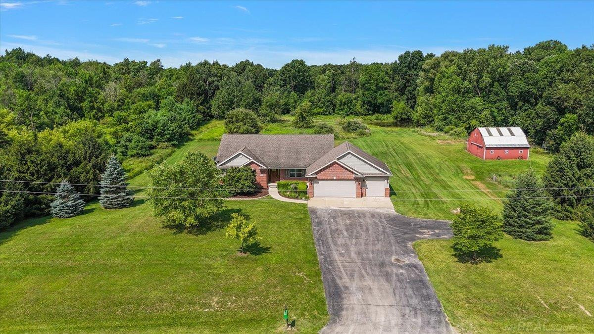 4884 Carls Lane, Metamora, MI 48455 — Photo 37