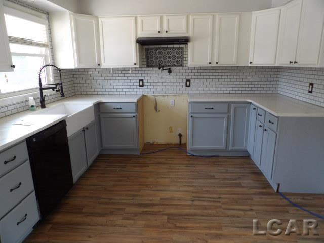 3225 W Circle Drive, Adrian, MI 49221 — Photo 2