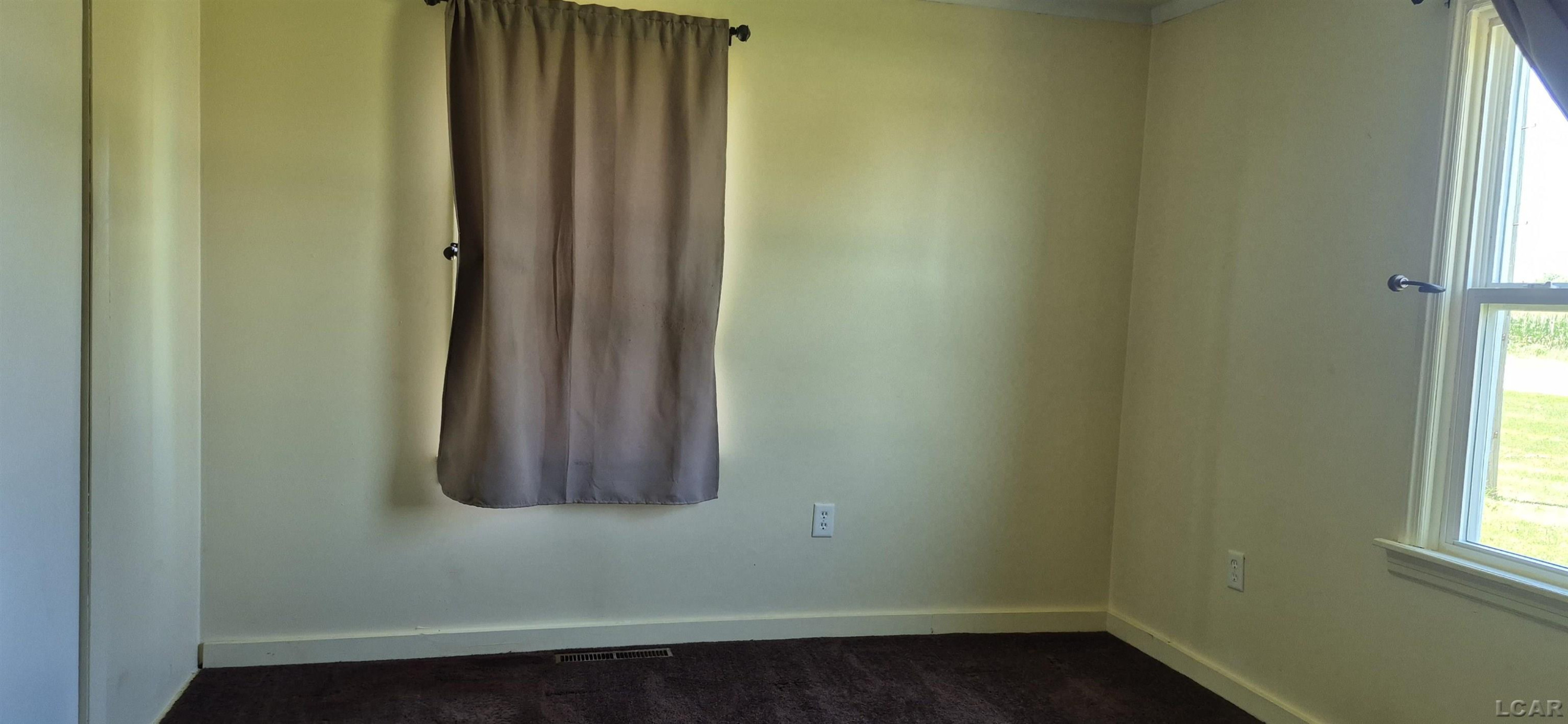 7645 Us-223 Highway, Riga, MI 49276 — Photo 4