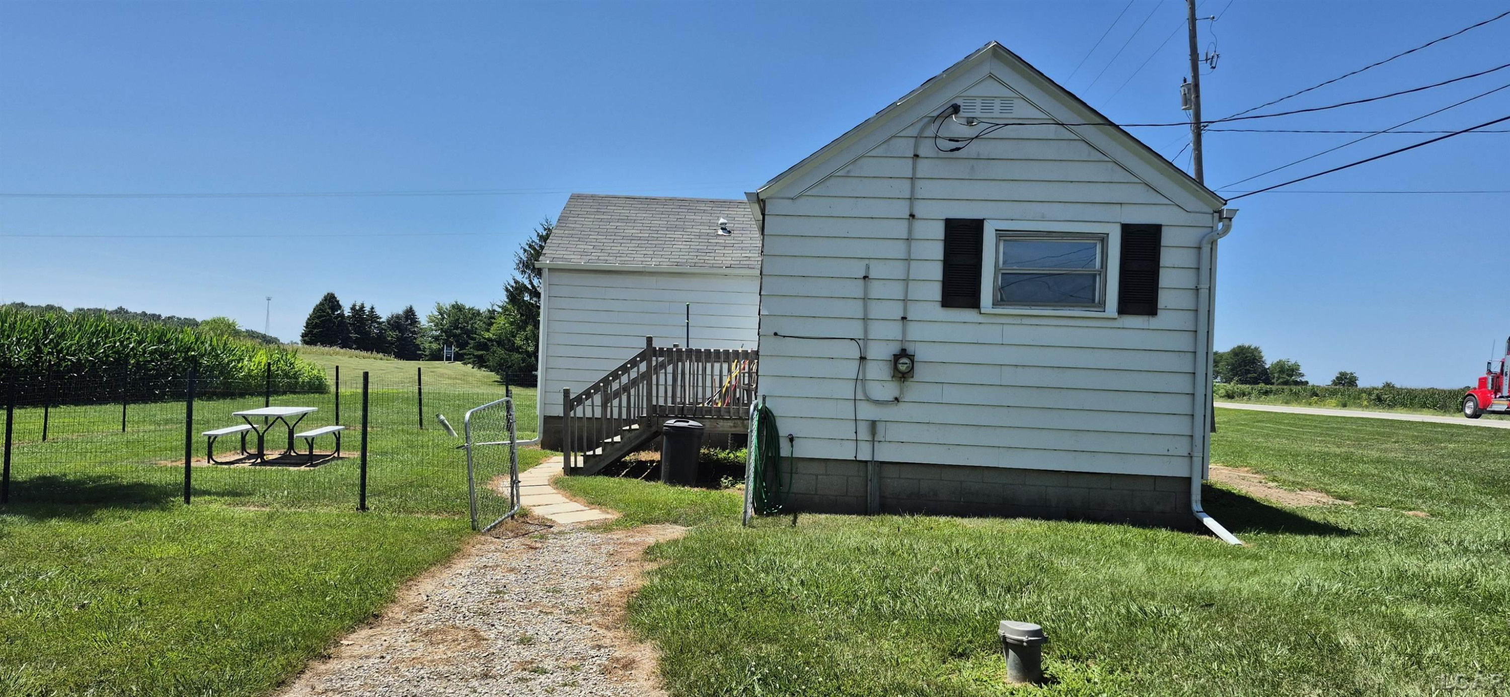 7645 Us-223 Highway, Riga, MI 49276 — Photo 10
