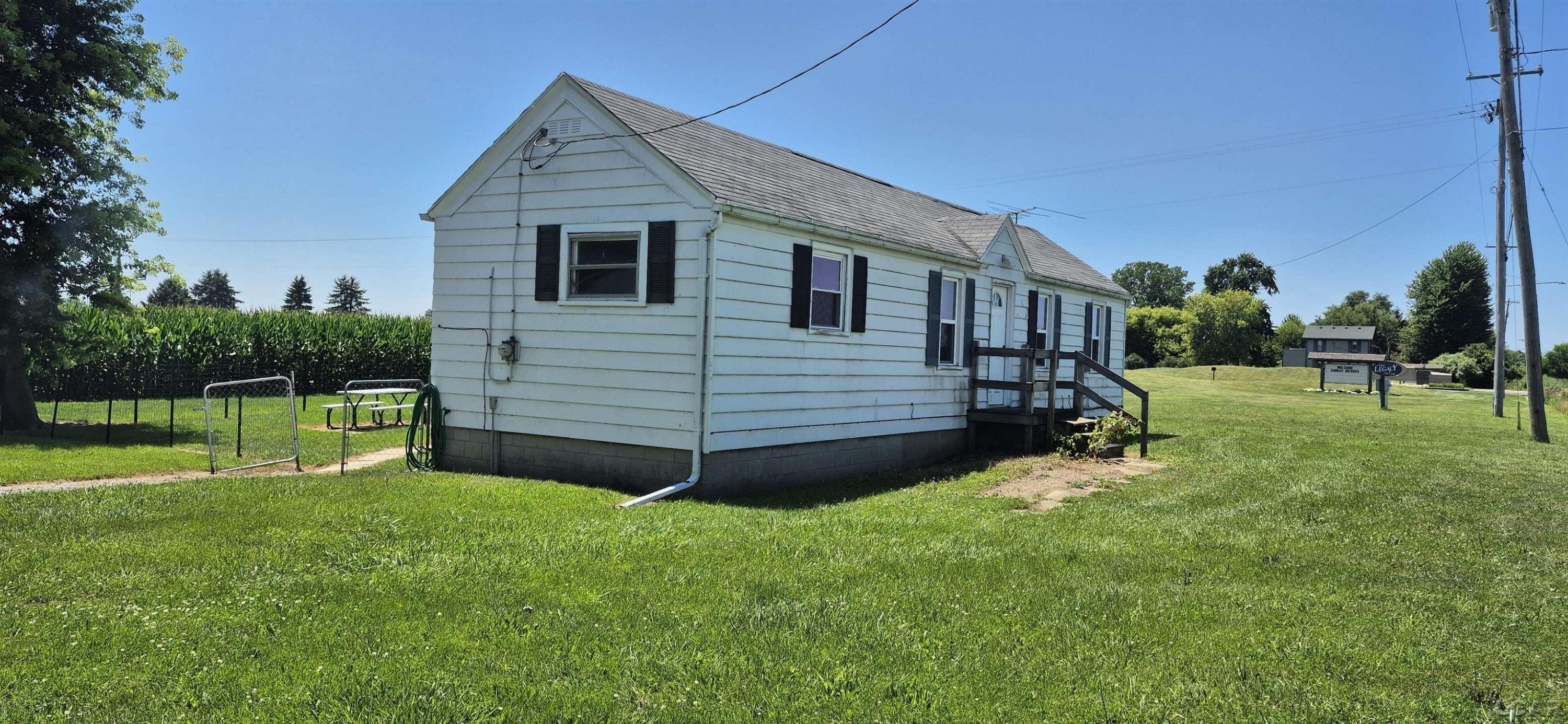 7645 Us-223 Highway, Riga, MI 49276 — Photo 17